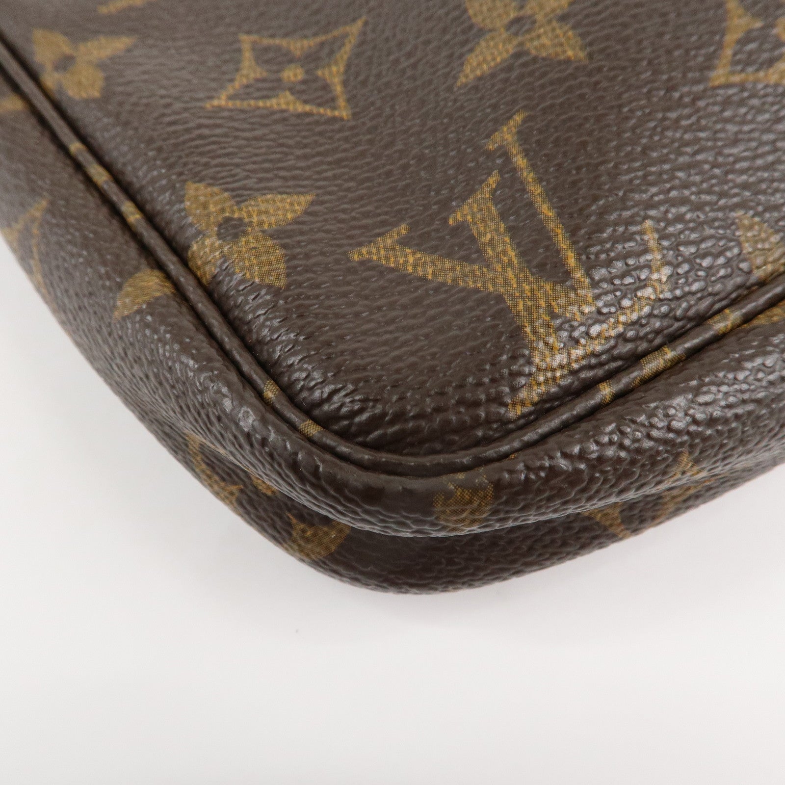 Louis Vuitton Monogram Pochette Accesoire Pouch Brown M51980 Used