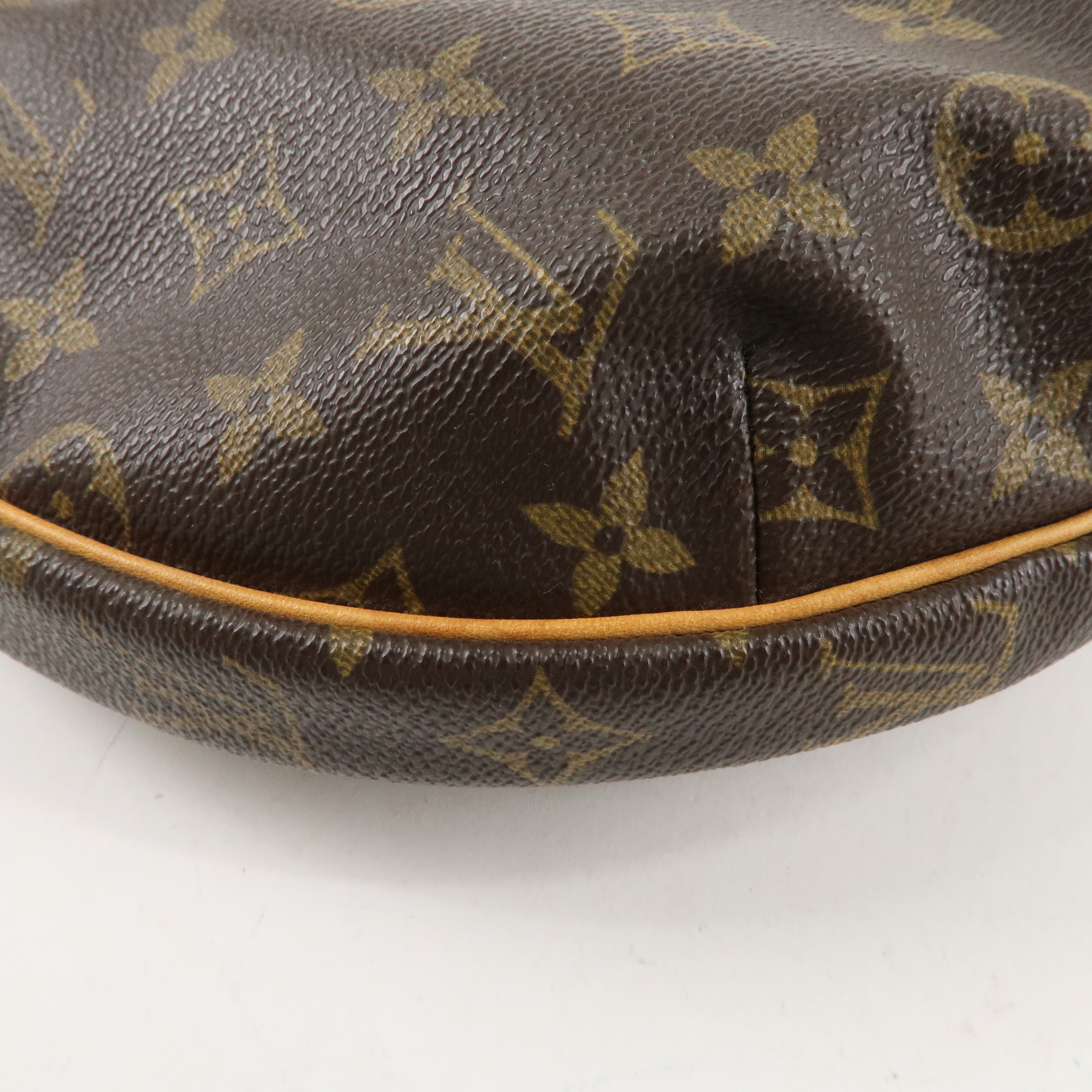 Louis Vuitton Monogram Croissant MM Shoulder Bag Hand Bag M51512