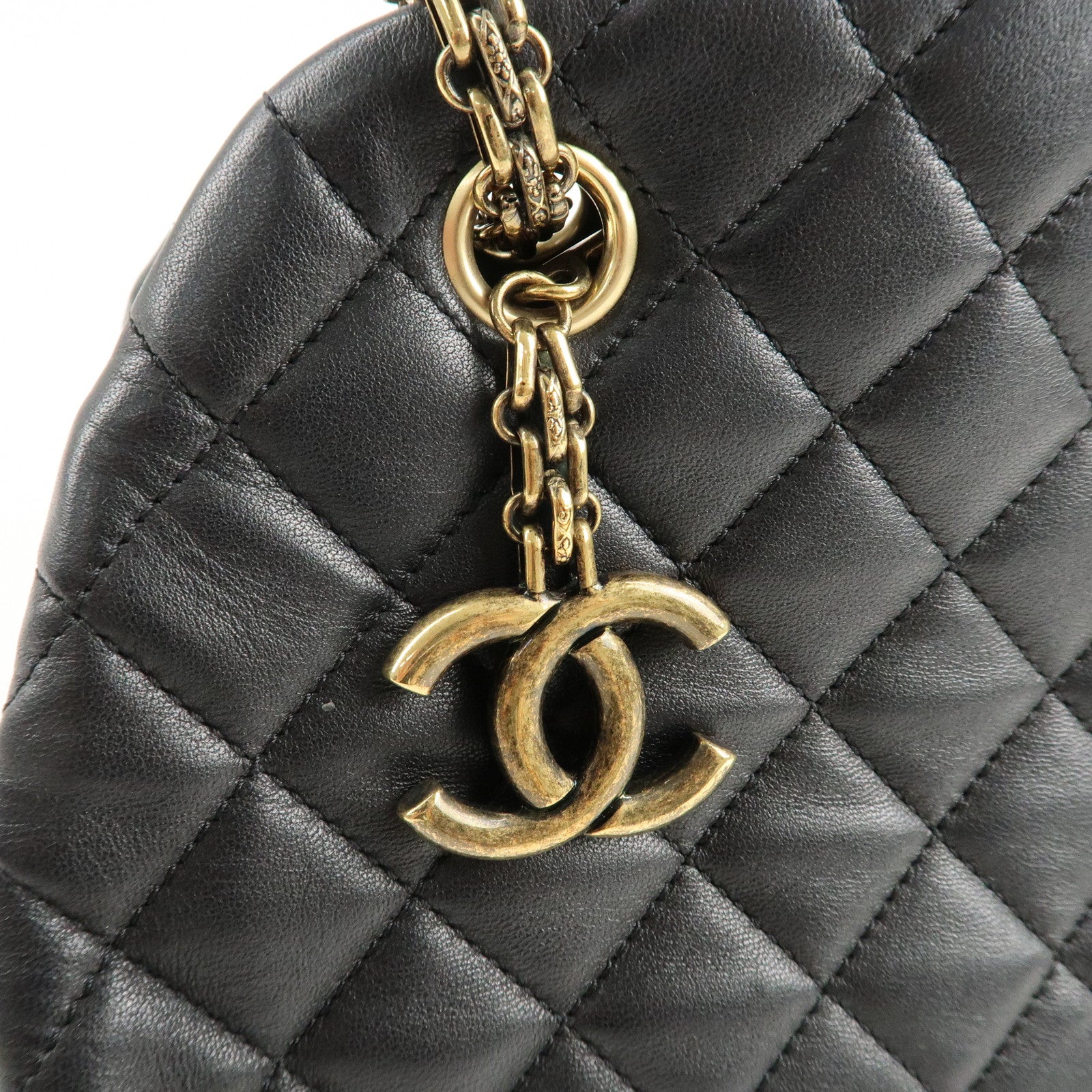 CHANEL Matelasse Lamb Skin Chain Shoulder Bag Hand Bag Black Usesd F/S Used