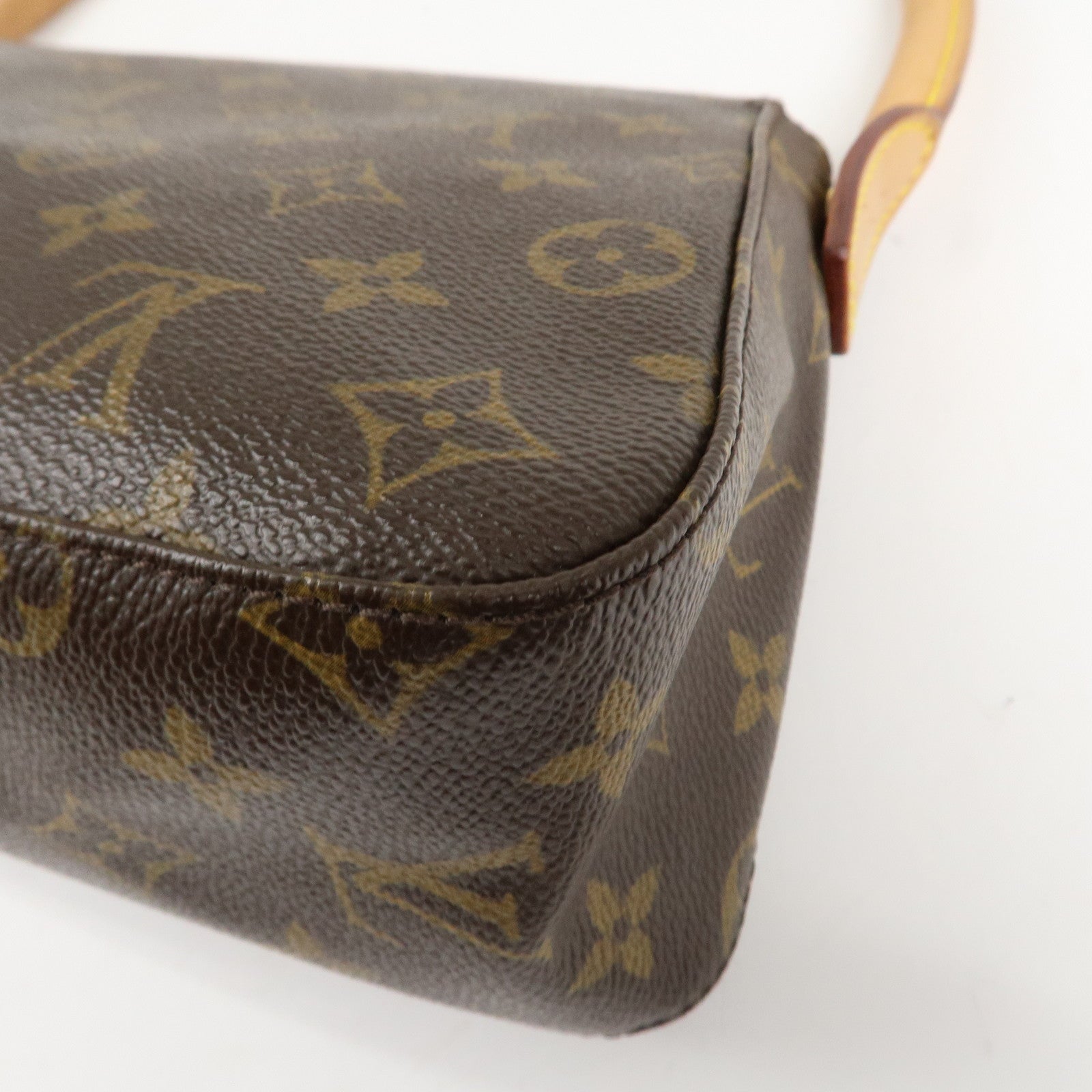 Louis Vuitton Monogram Mini Looping Shoulder Bag Hand Bag M51147 Used