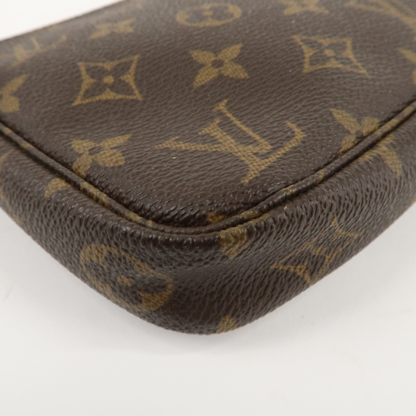 Louis Vuitton Monogram Pochette Accessoires Pouch M51980