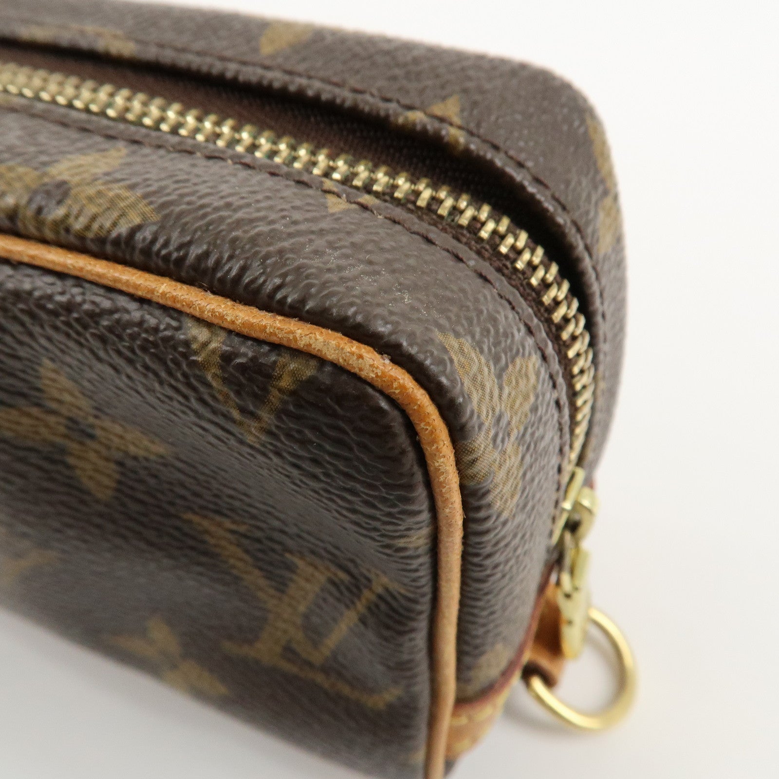 Louis Vuitton Monogram Trousse Wapity Pouch Camera Case M58030