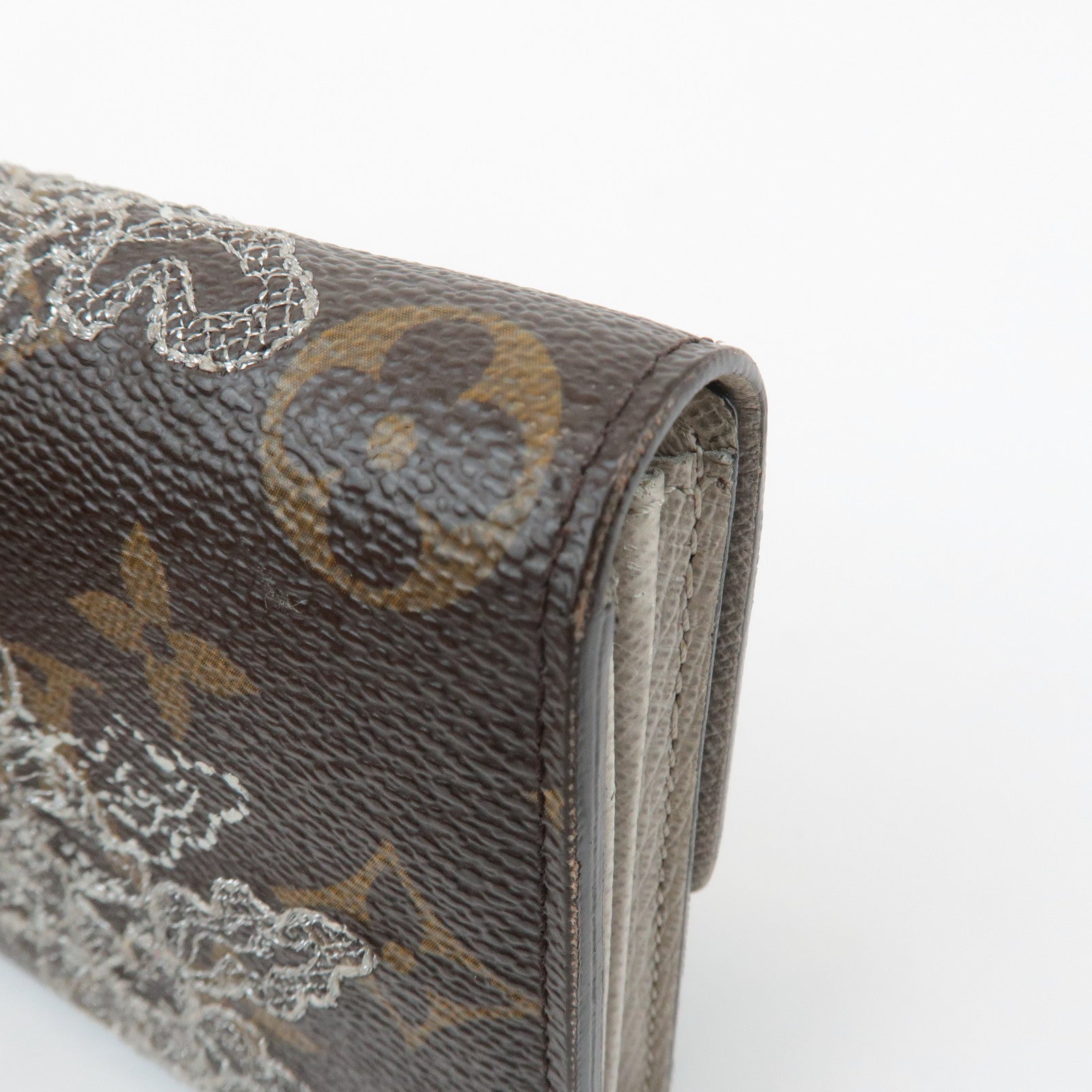 Louis Vuitton Monogram Dantelle Portefeuille Sarah Wallet M95390