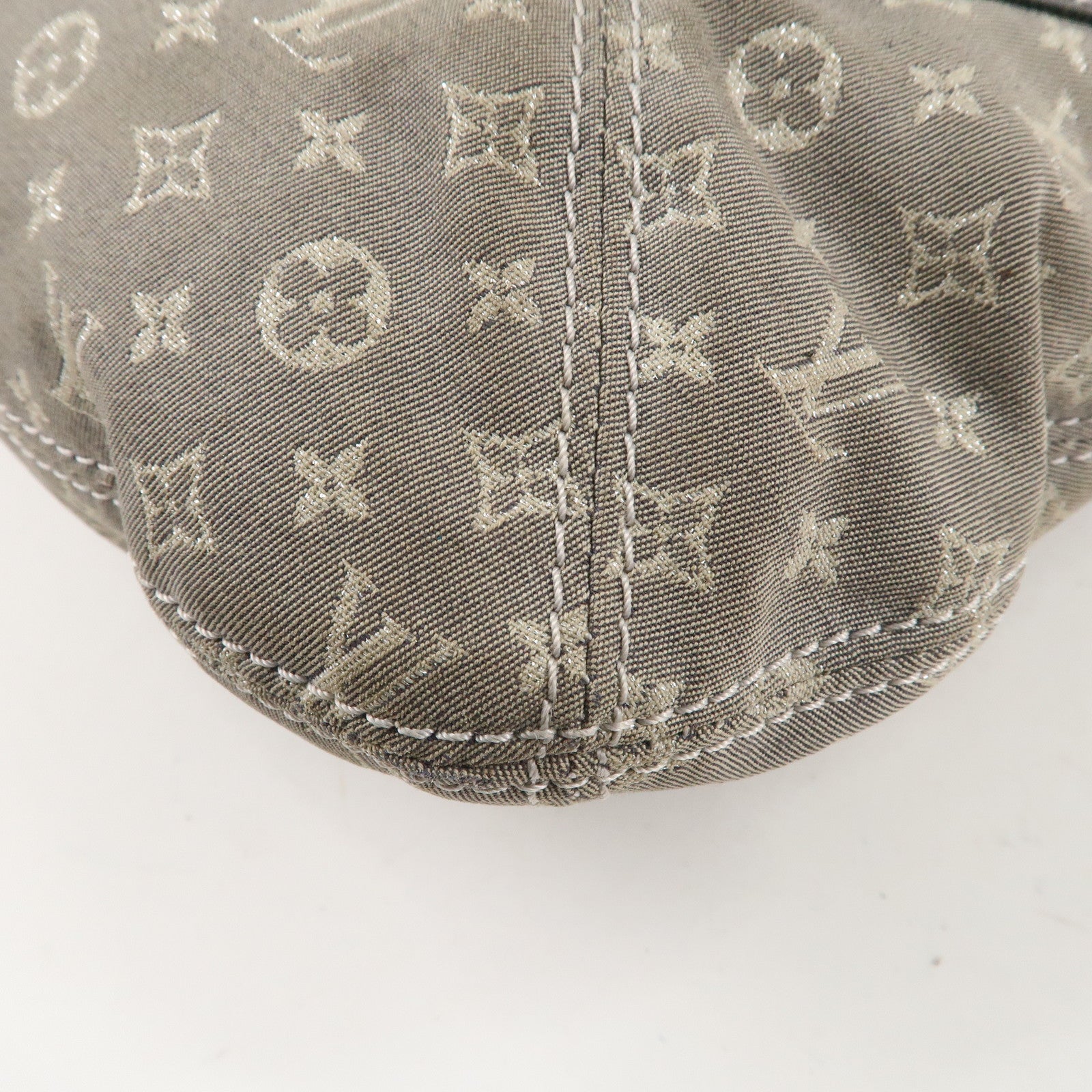 Louis Vuitton Monogram MiniLin Manon MM ShoulderBag Platine M95618