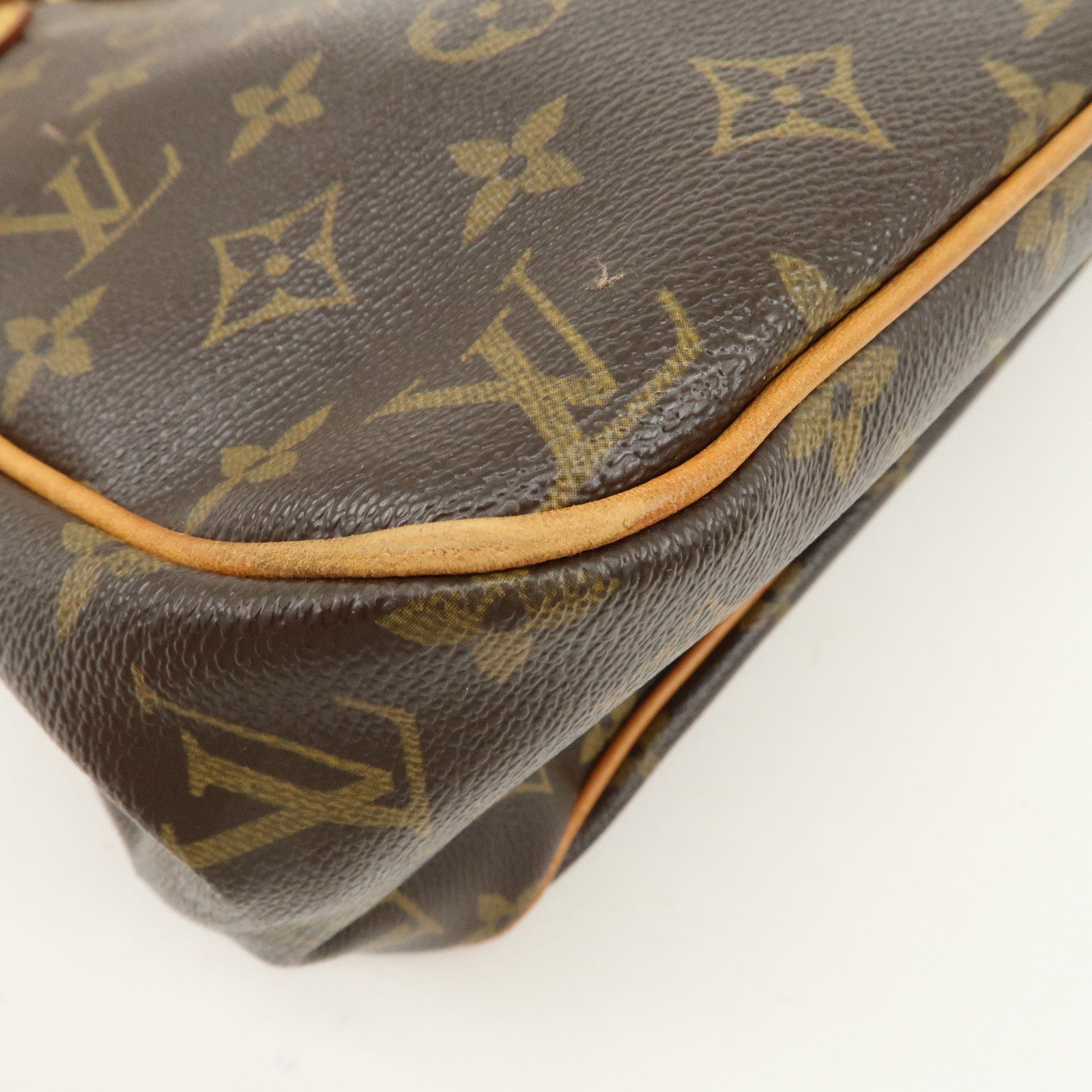 Louis Vuitton Monogram Batignolles Horizontal Tote Bag M51154