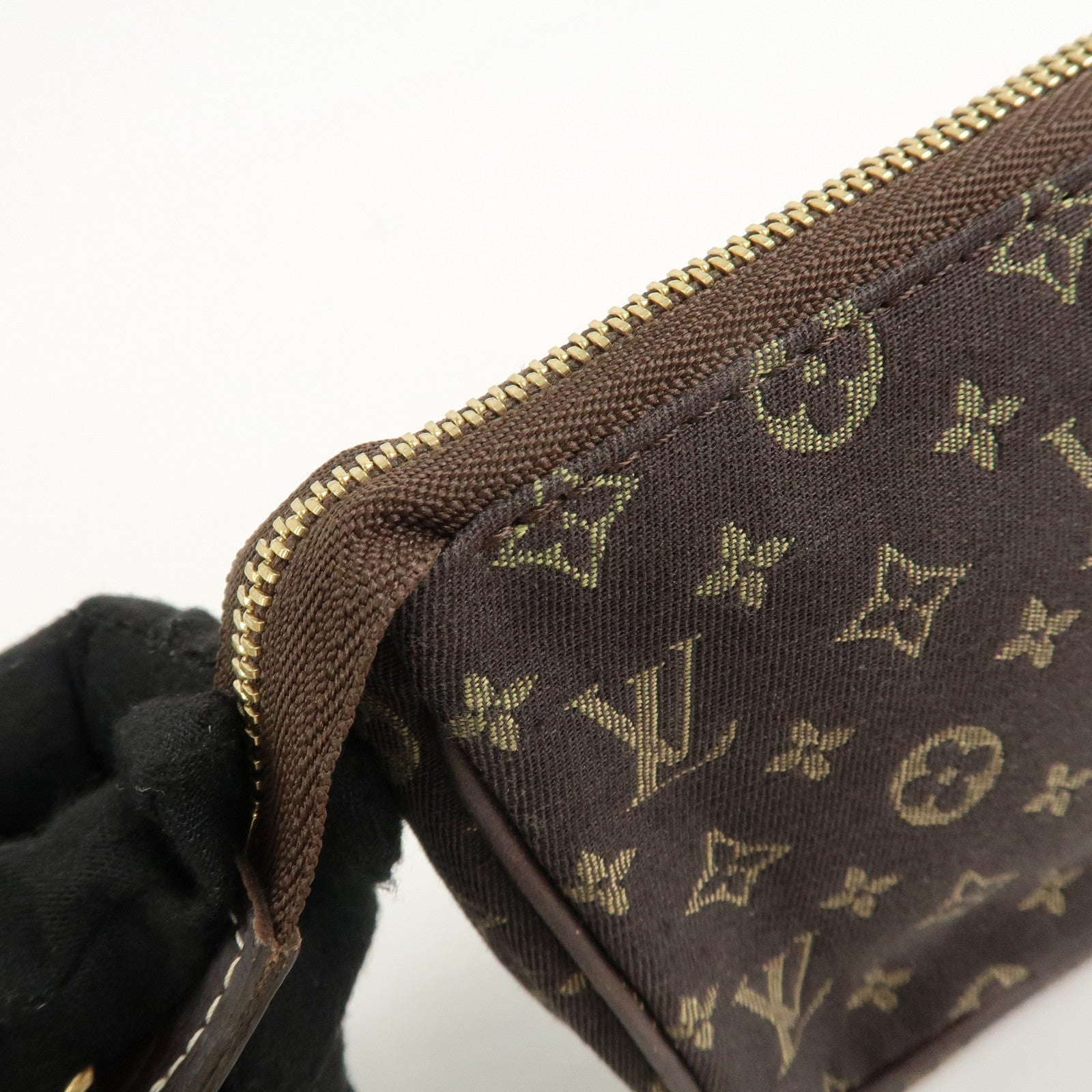 Louis Vuitton Monogram Mini Lin Pouch for Bucket PM Bag Ebene Used