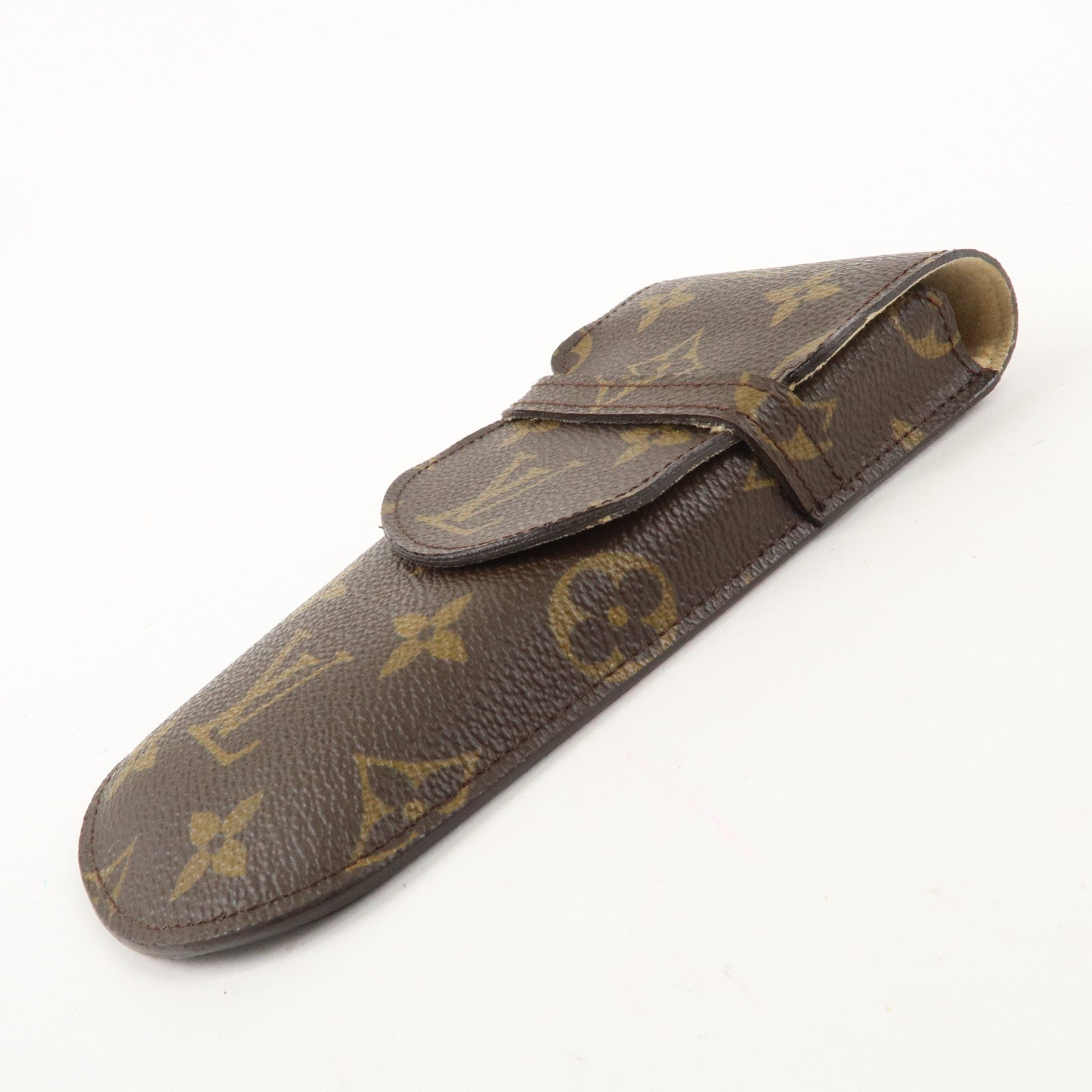 Louis Vuitton Monogram etui a lunettes lavel Glasses Case M62970