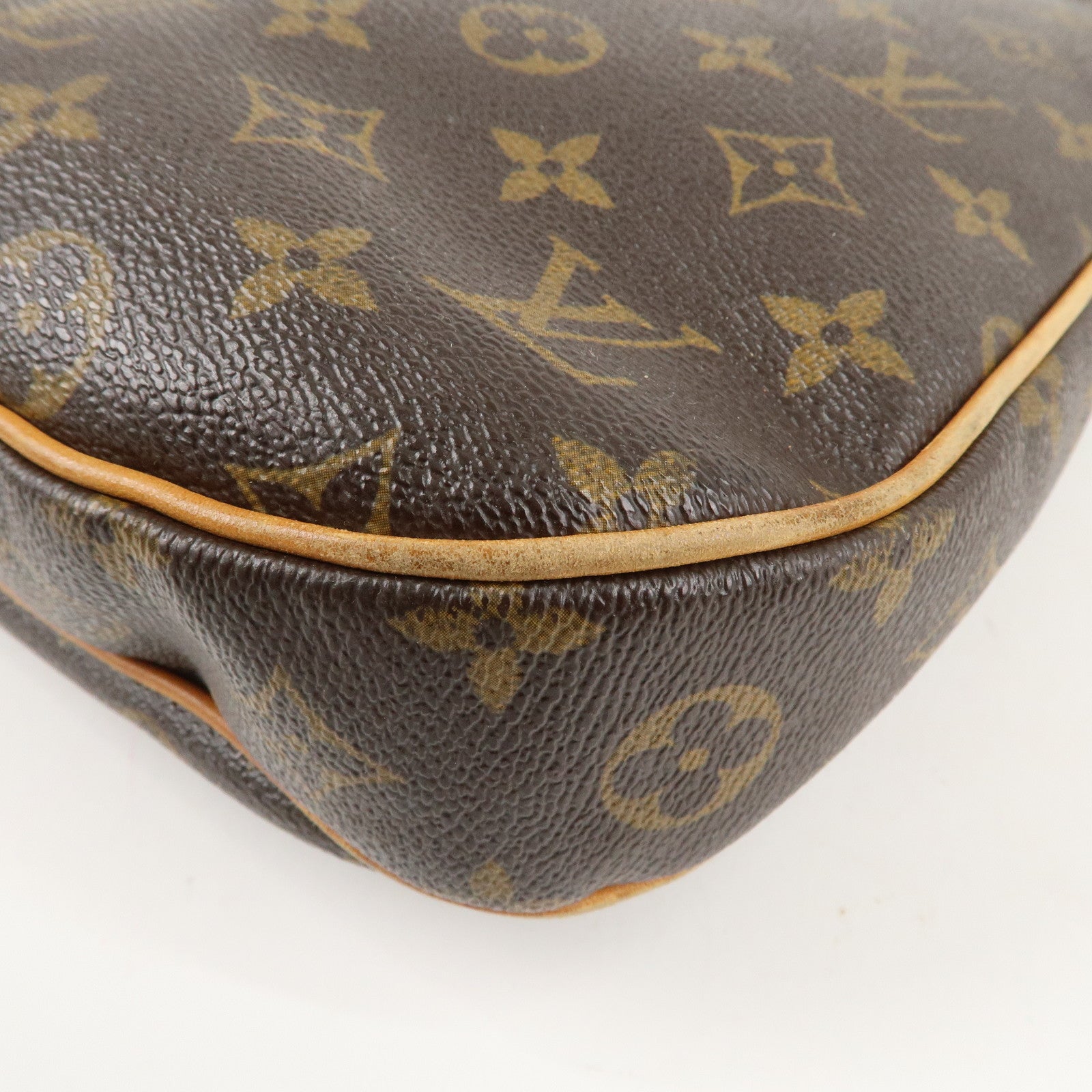 Louis Vuitton Monogram Odeon MM Crossbody Shoulder Bag M56389