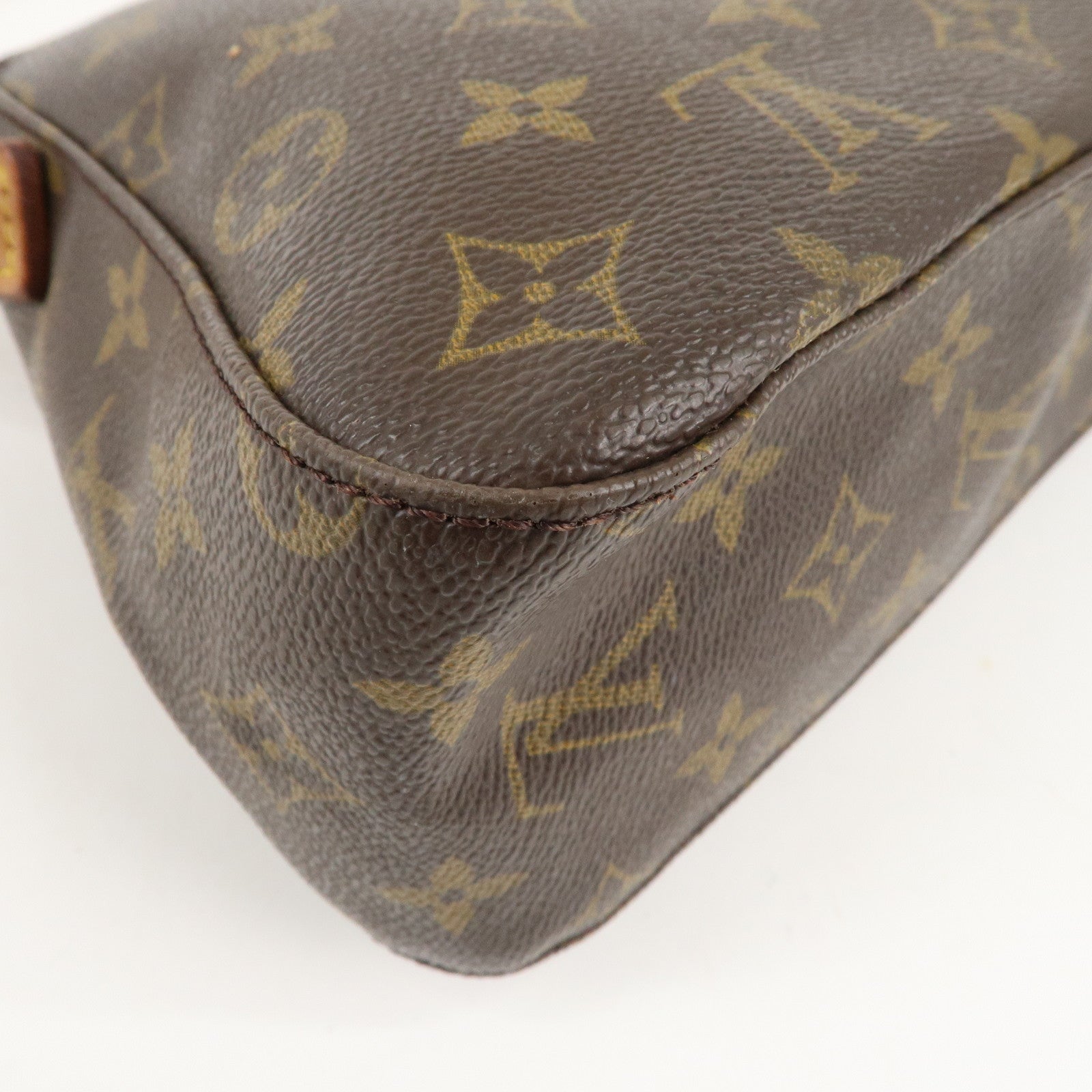 Louis Vuitton Monogram Mini Looping Shoulder Bag Hand Bag M51147