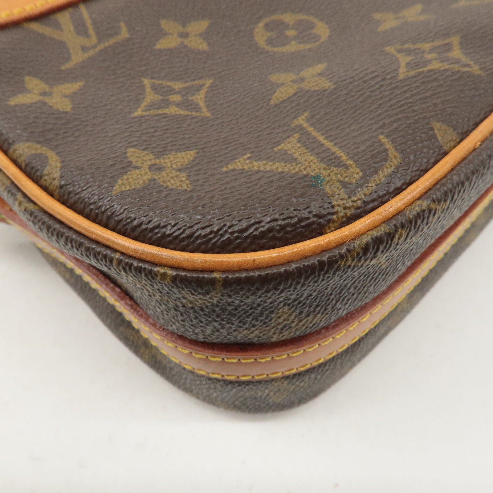 Louis Vuitton Monogram Senlis Shoulder Bag Crossbody Bag M51222