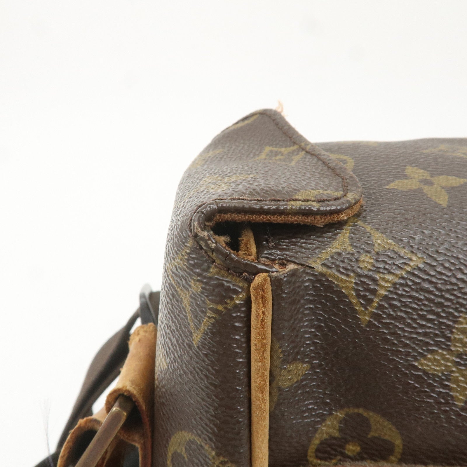 Louis Vuitton Monogram Abbesses Messenger Bag Hand Bag M45257