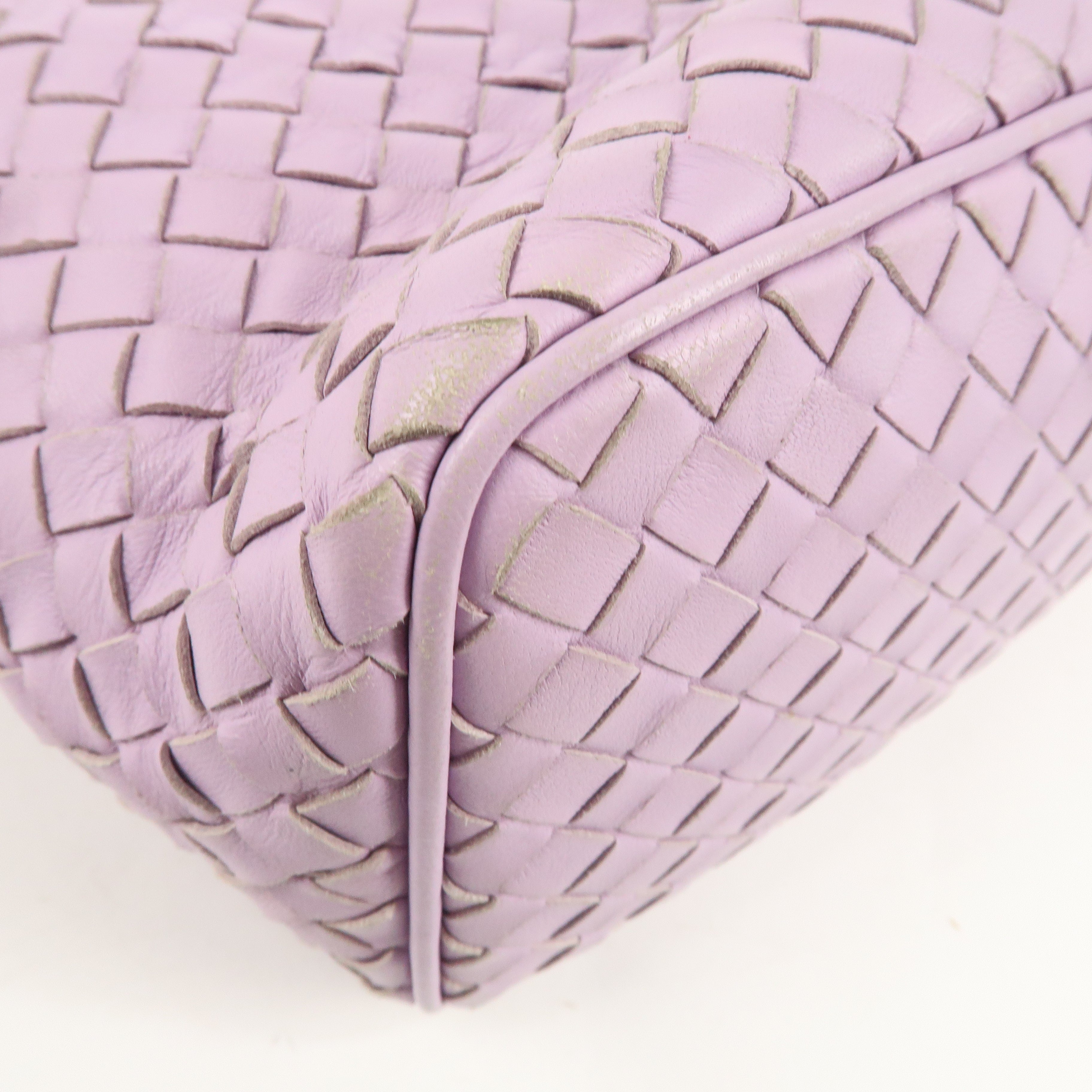 BOTTEGA VENETA Intrecciato Leather Shoulder Bag Lavender