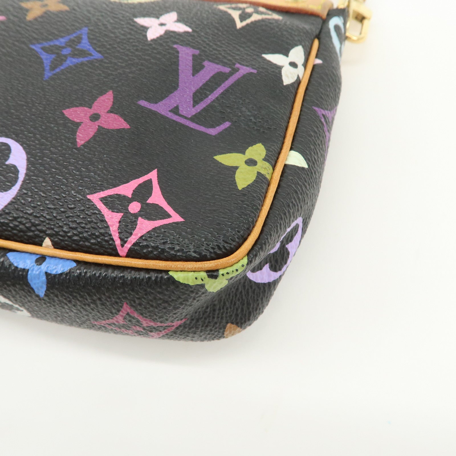 Louis Vuitton Monogram MultiColor Pochette Accessoires M92648 Used