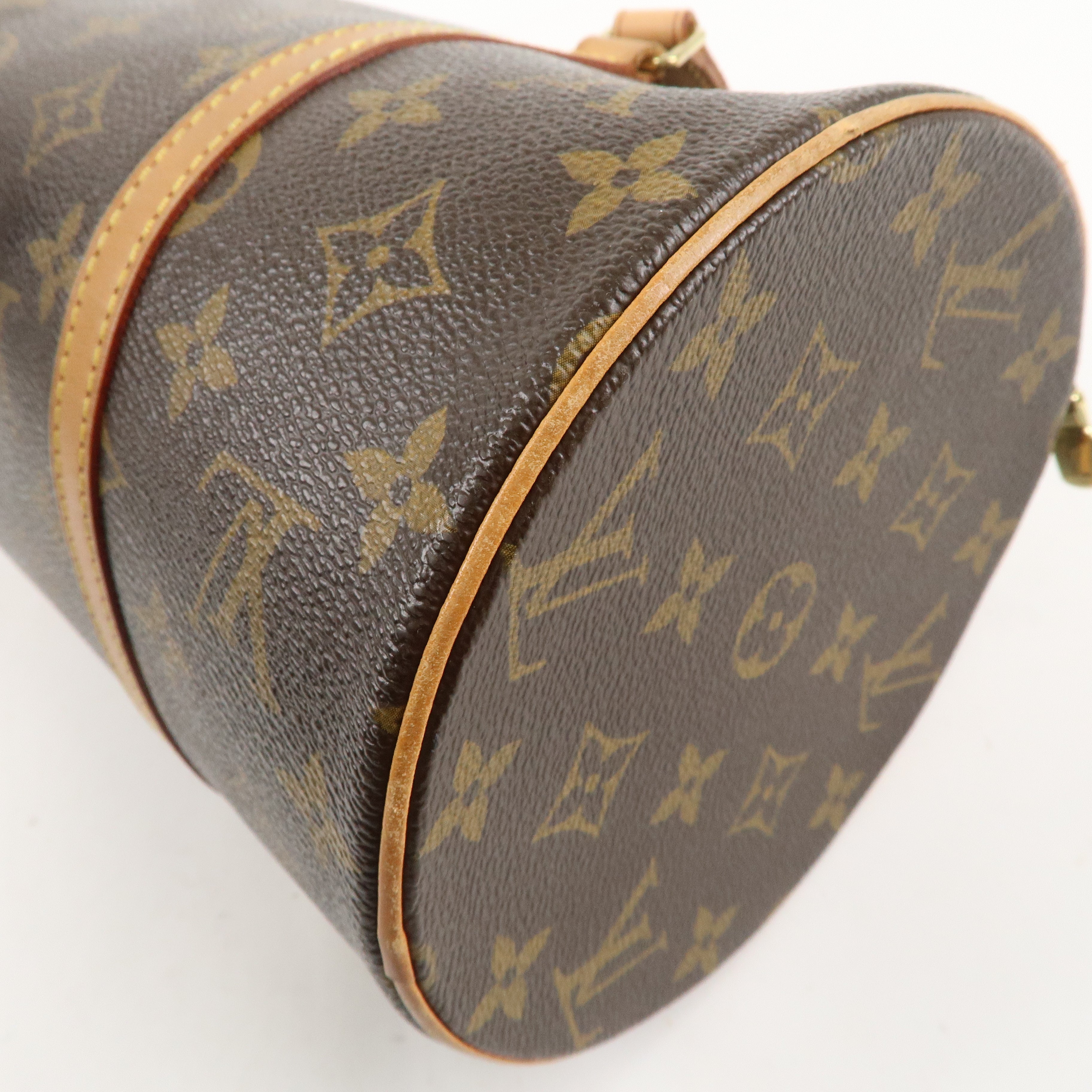 Louis Vuitton Monogram Papillon 30 Hand Bag 
Pouch Brown M51385