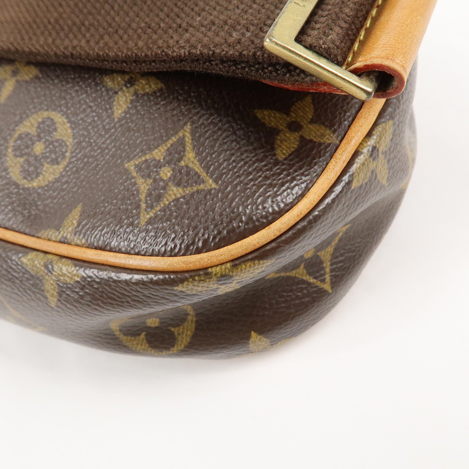 Louis Vuitton Monogram Pochette Gange Cross Body Bag M51870 Used