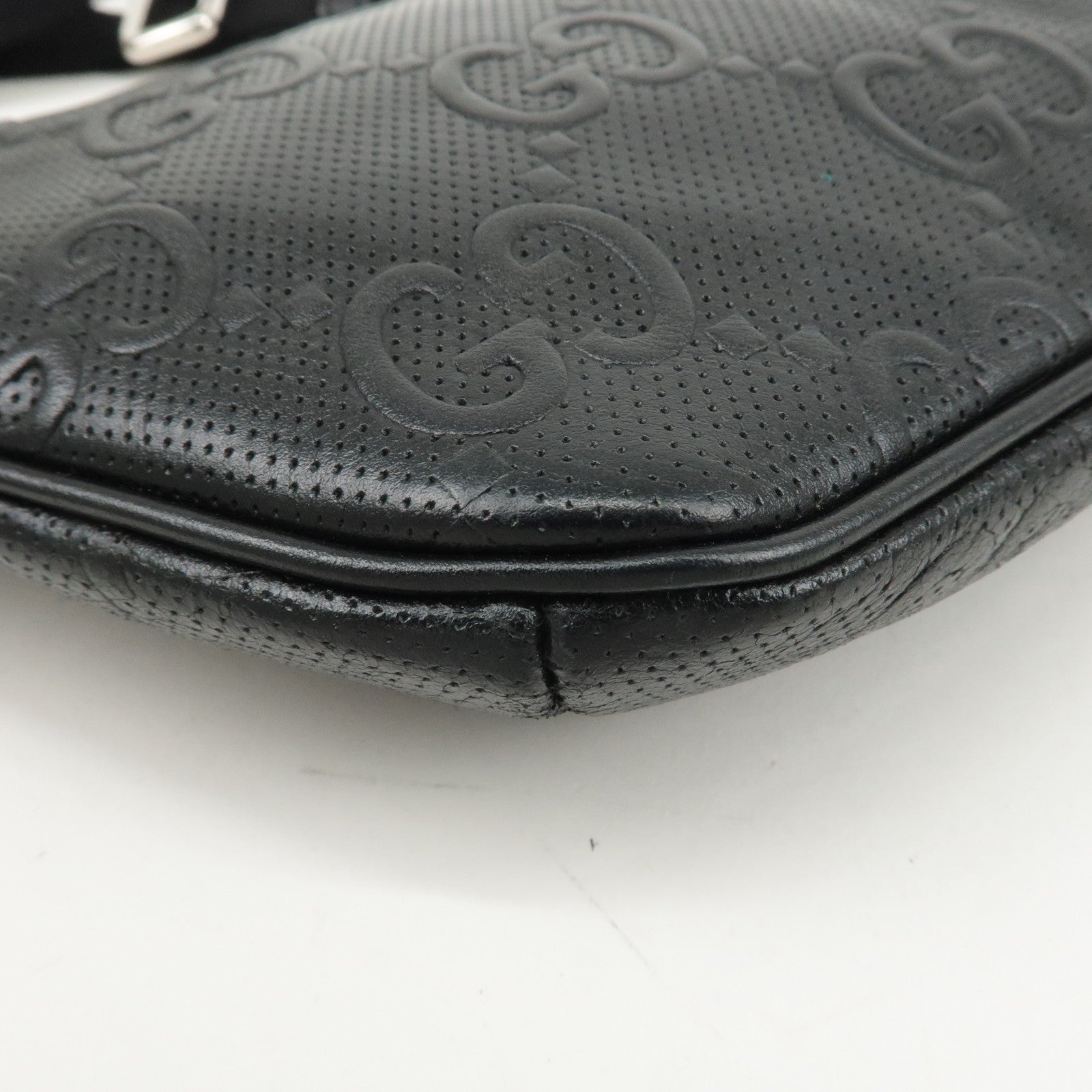 GUCCI GG Embossed Leather Small Waist Bag Black 658582