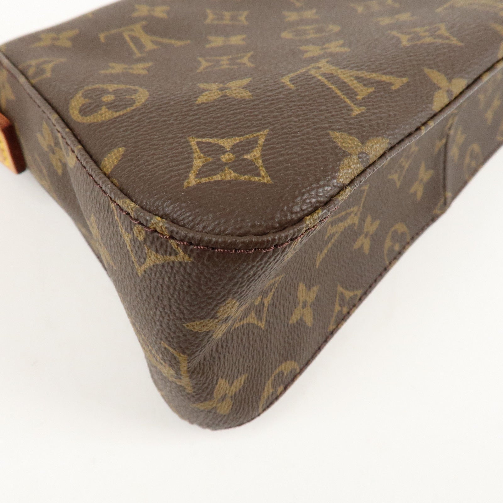 Louis Vuitton Monogram Mini Looping Shoulder Bag Hand Bag M51147 Used