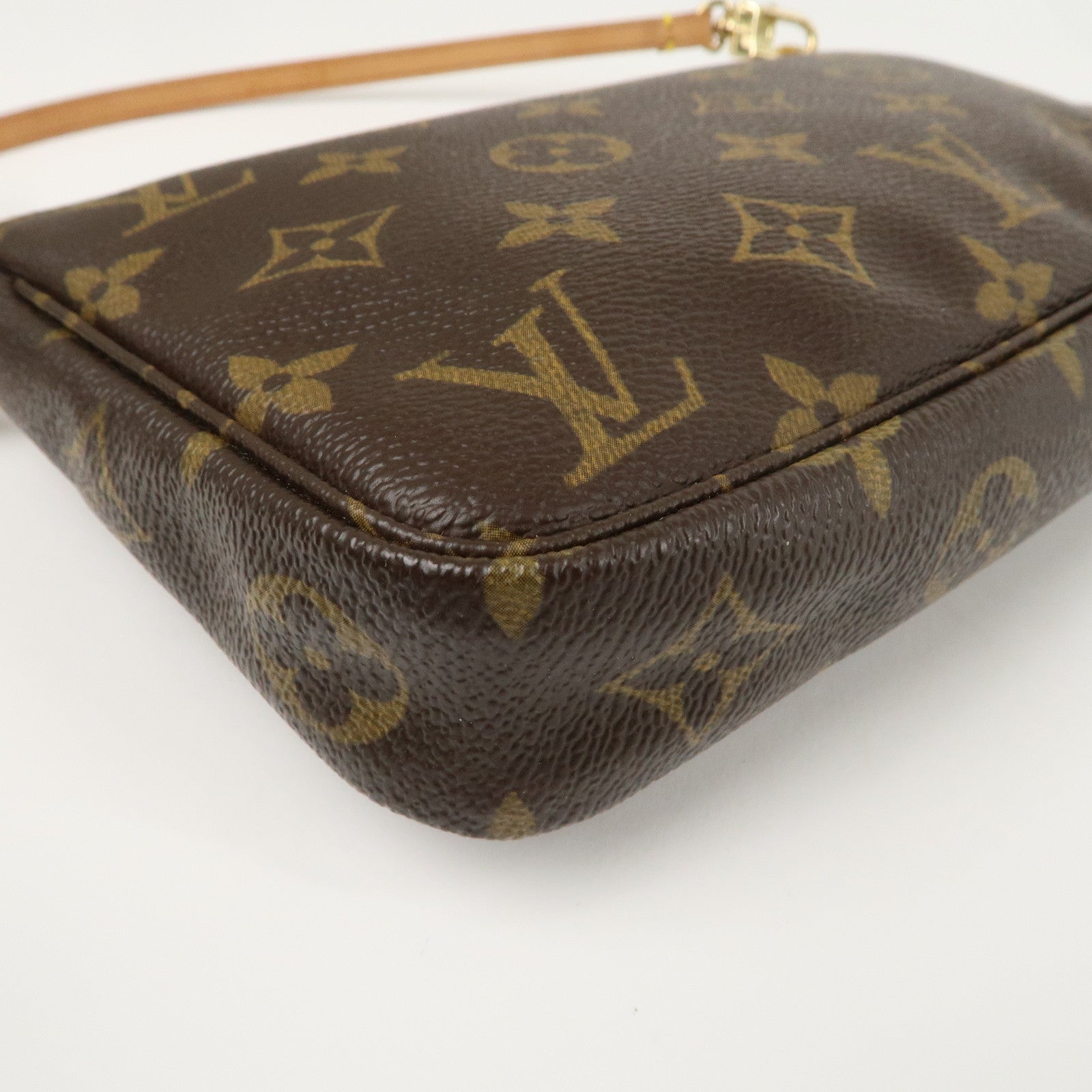 Louis Vuitton Monogram Pochette Accessoires Pouch M51980