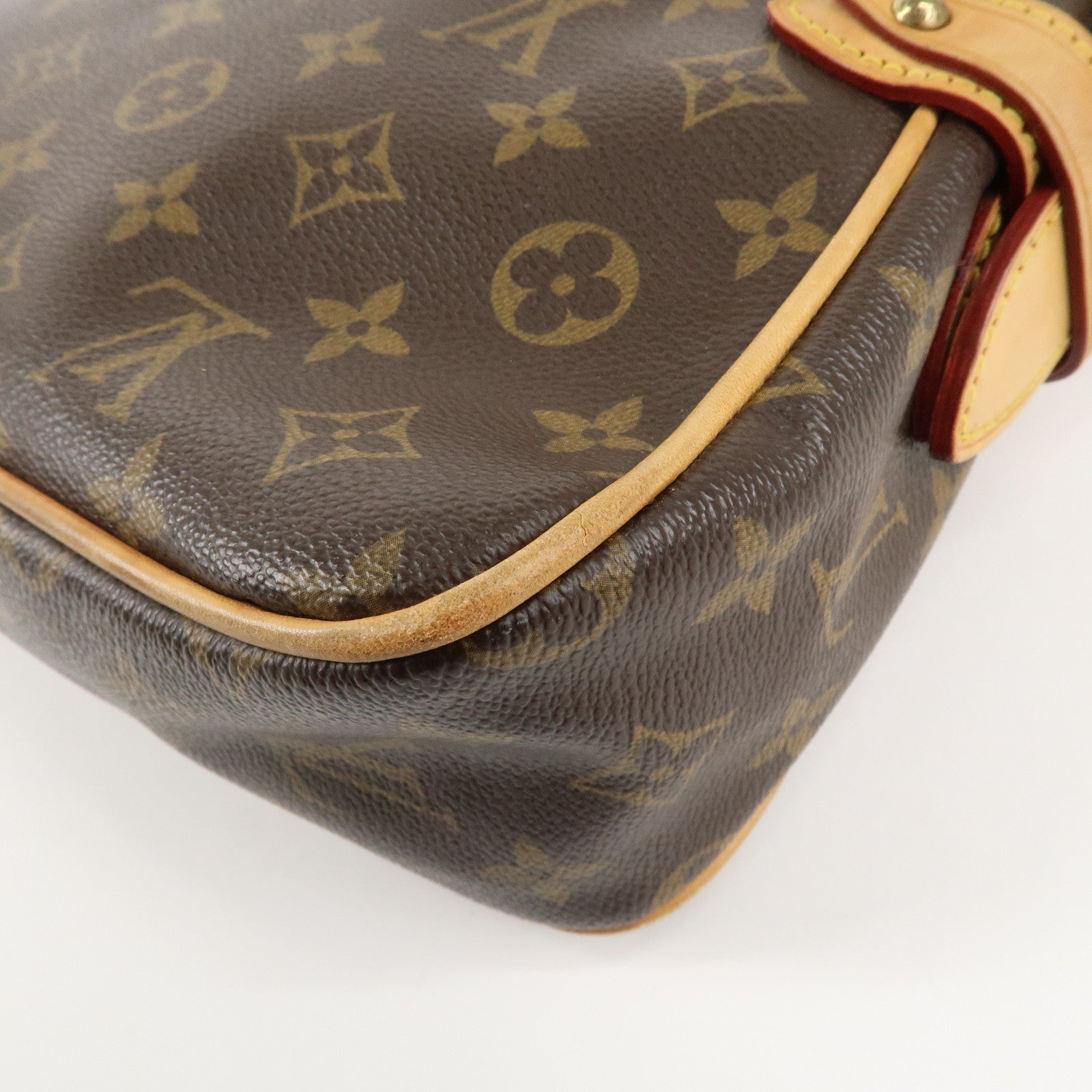 Louis Vuitton Monogram Hudson PM Shoulder Bag Brown M40047