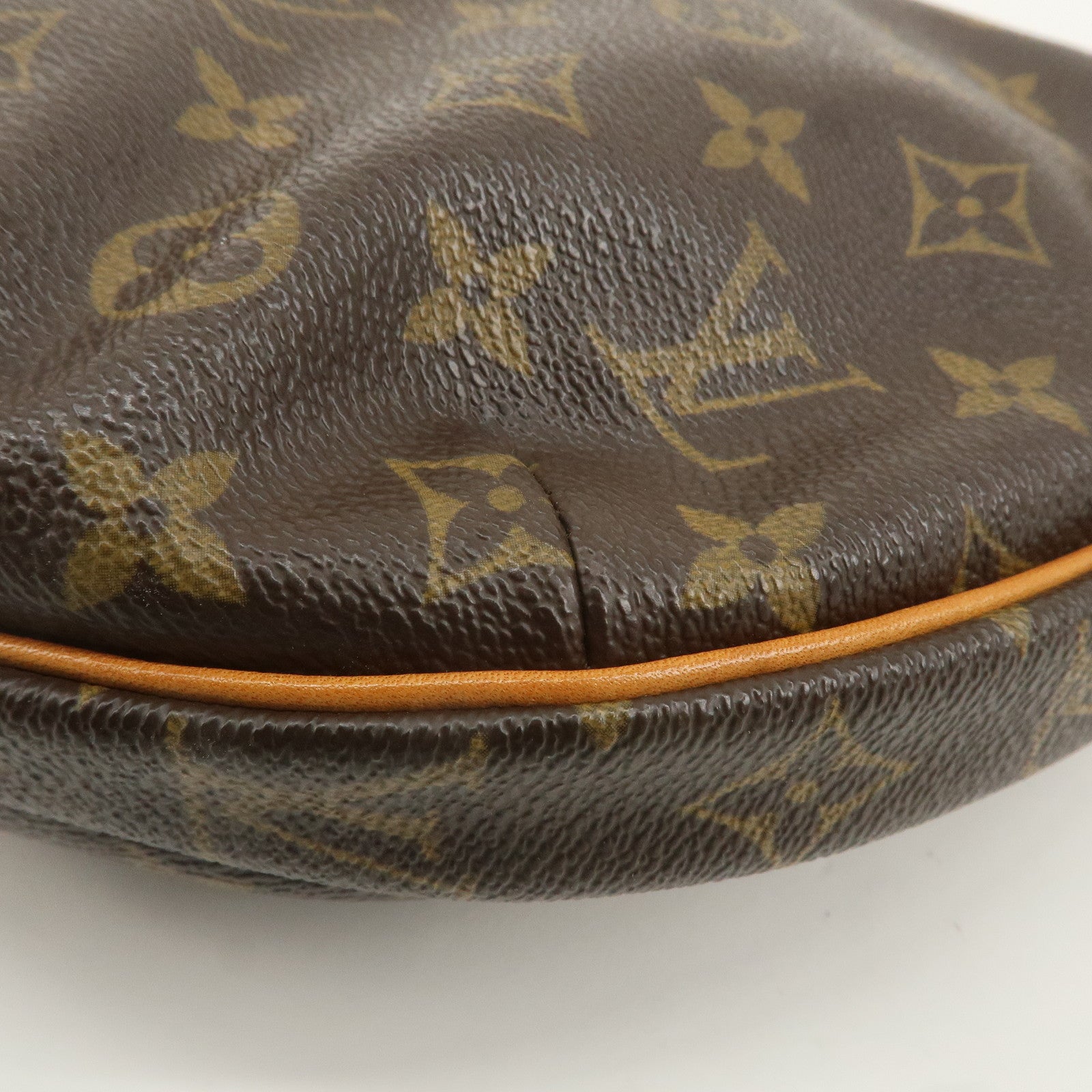 Louis Vuitton Monogram Croissant MM Shoulder Bag Hand Bag M51512