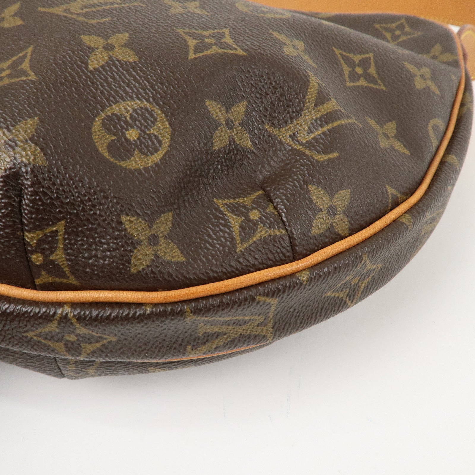 Louis Vuitton Monogram Croissant MM Shoulder Bag Hand Bag M51512