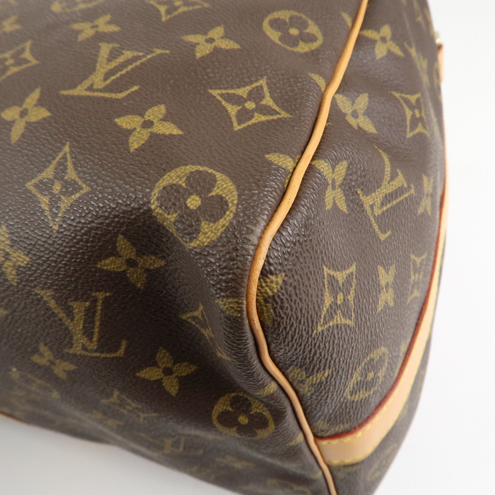 Louis Vuitton Monogram Keep All Bandouliere 50 
Shoulder Strap Used