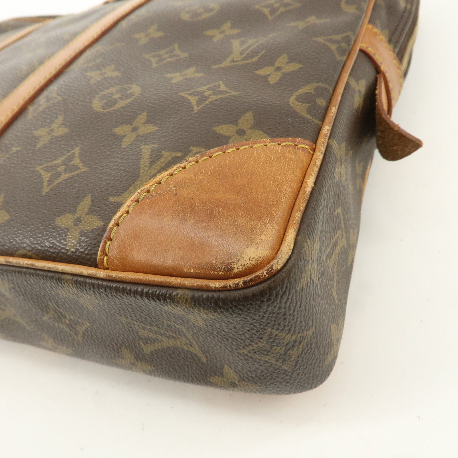 Louis Vuitton Monogram Porte Documents Voyage Bag Brown M53361