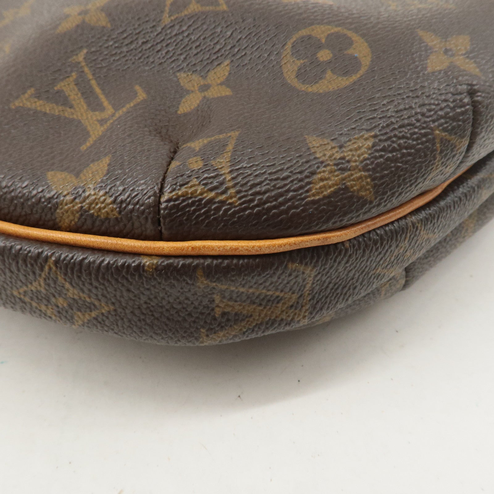 Louis Vuitton Monogram Croissant MM Shoulder Bag Hand Bag M51512