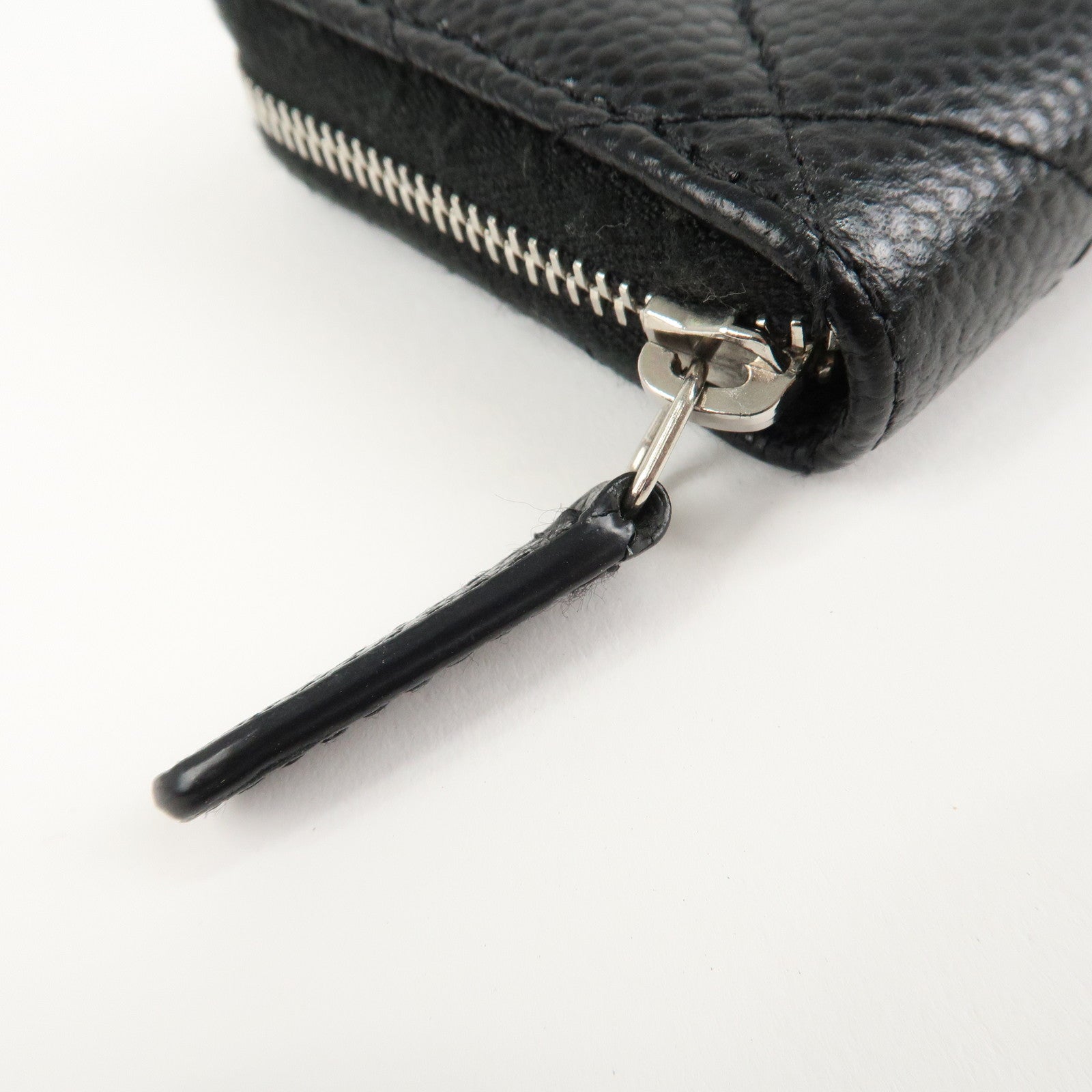 CHANEL Matelasse Caviar Skin Around Zipper Coin Case Black AP0216