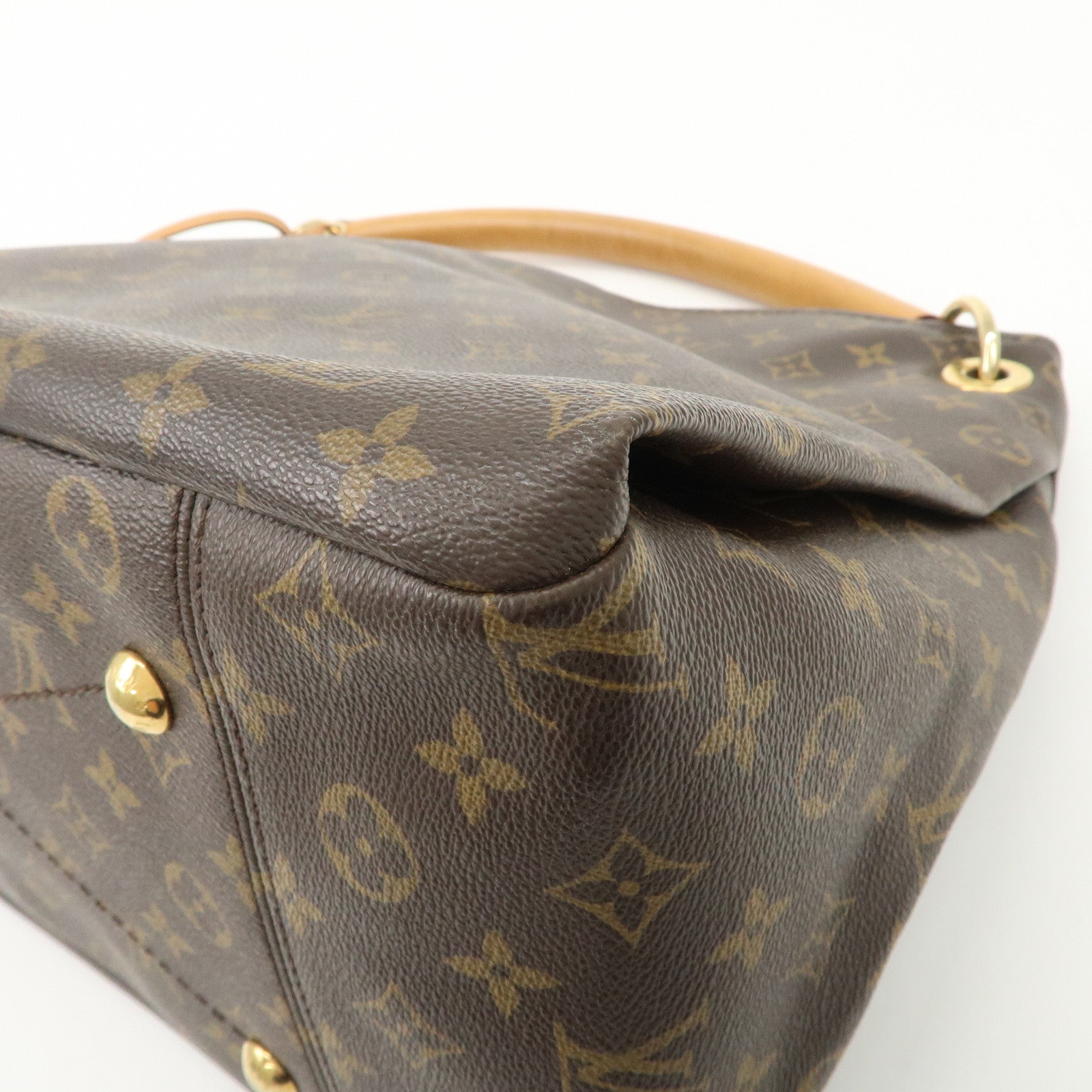 Louis Vuitton Monogram Artsy MM Shoulder Bag M40249