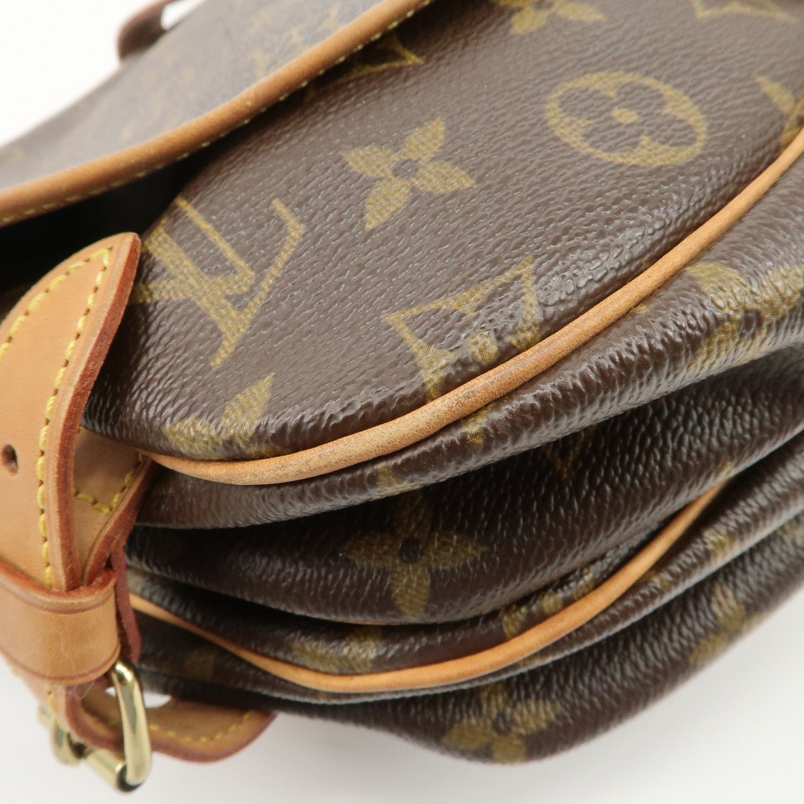 Louis Vuitton Monogram Saumur 30 Crossbody Bag Brown M42256 Used