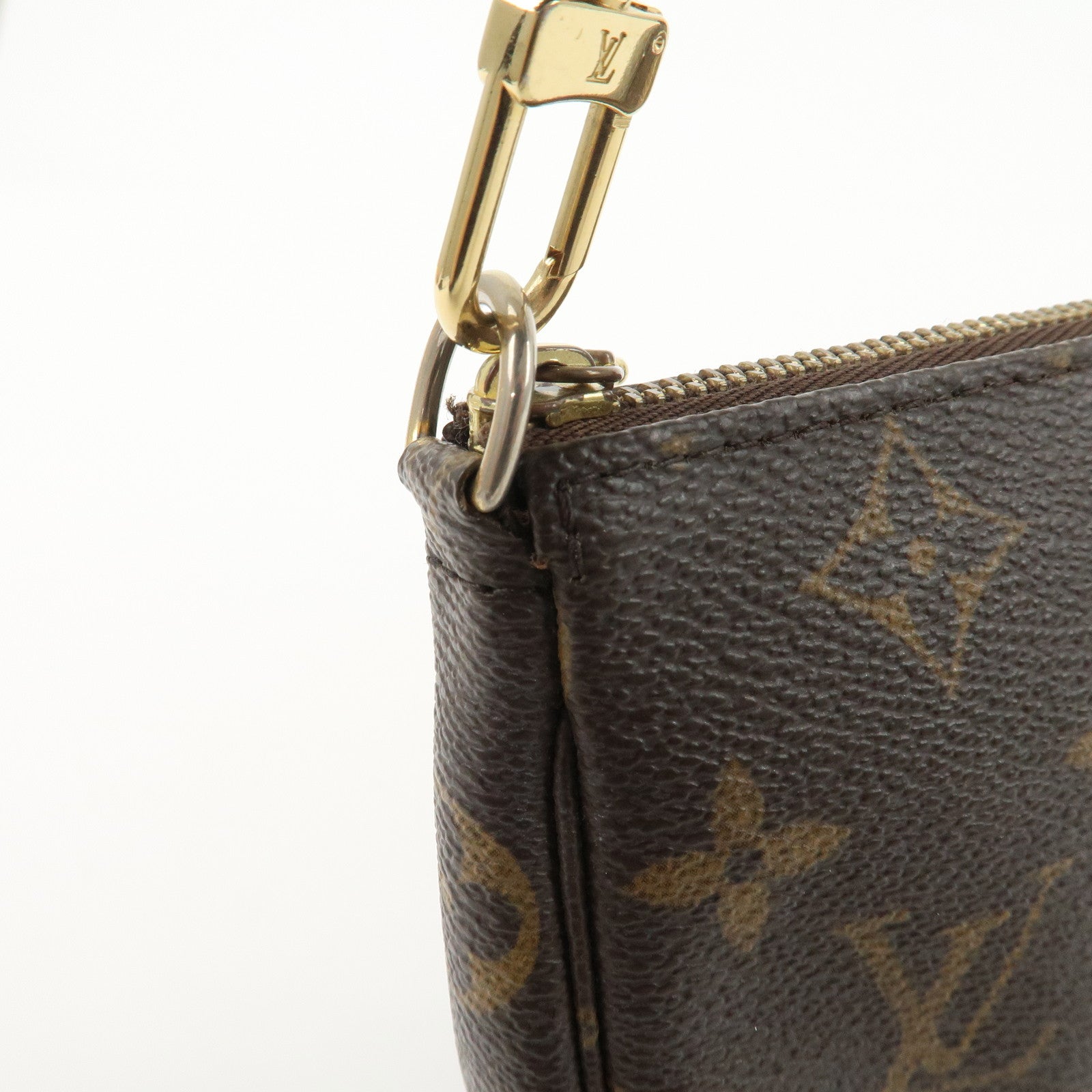 Louis Vuitton Monogram Mini Pochette Accessoires Pouch M58009 Used