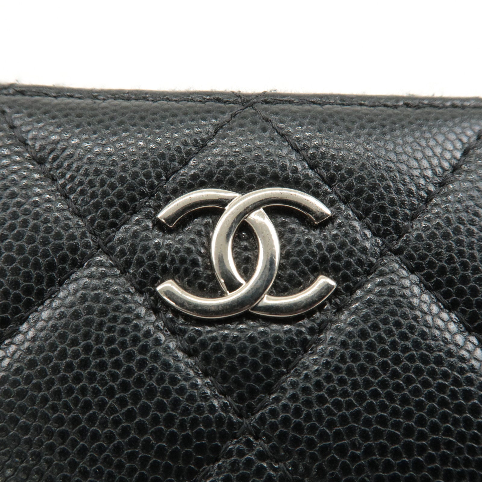 CHANEL Matelasse Caviar Skin Round Zipper Coin Case Black A69271