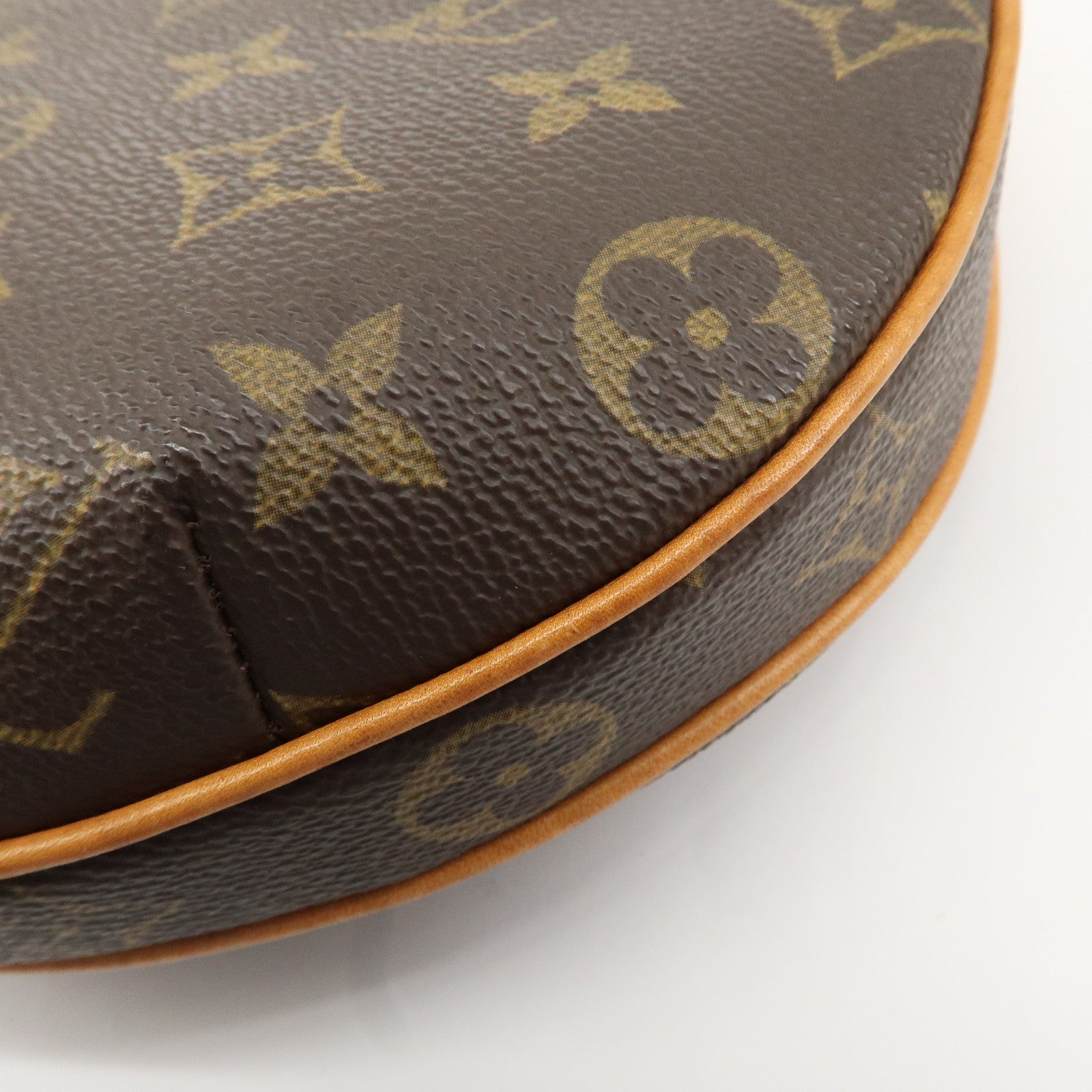 Louis Vuitton Monogram Pochette Croissant Shoulder Bag M51510 Used