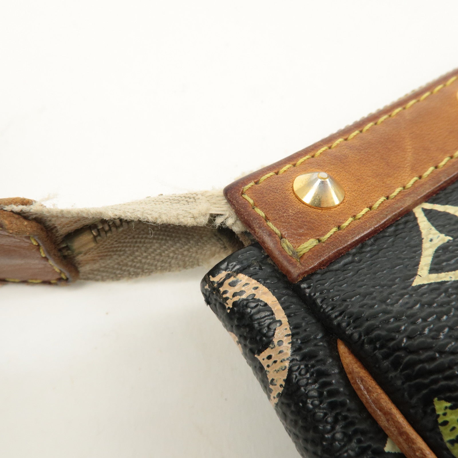 Louis Vuitton Monogram Multicolor Pochette Accessoires Noir M92648