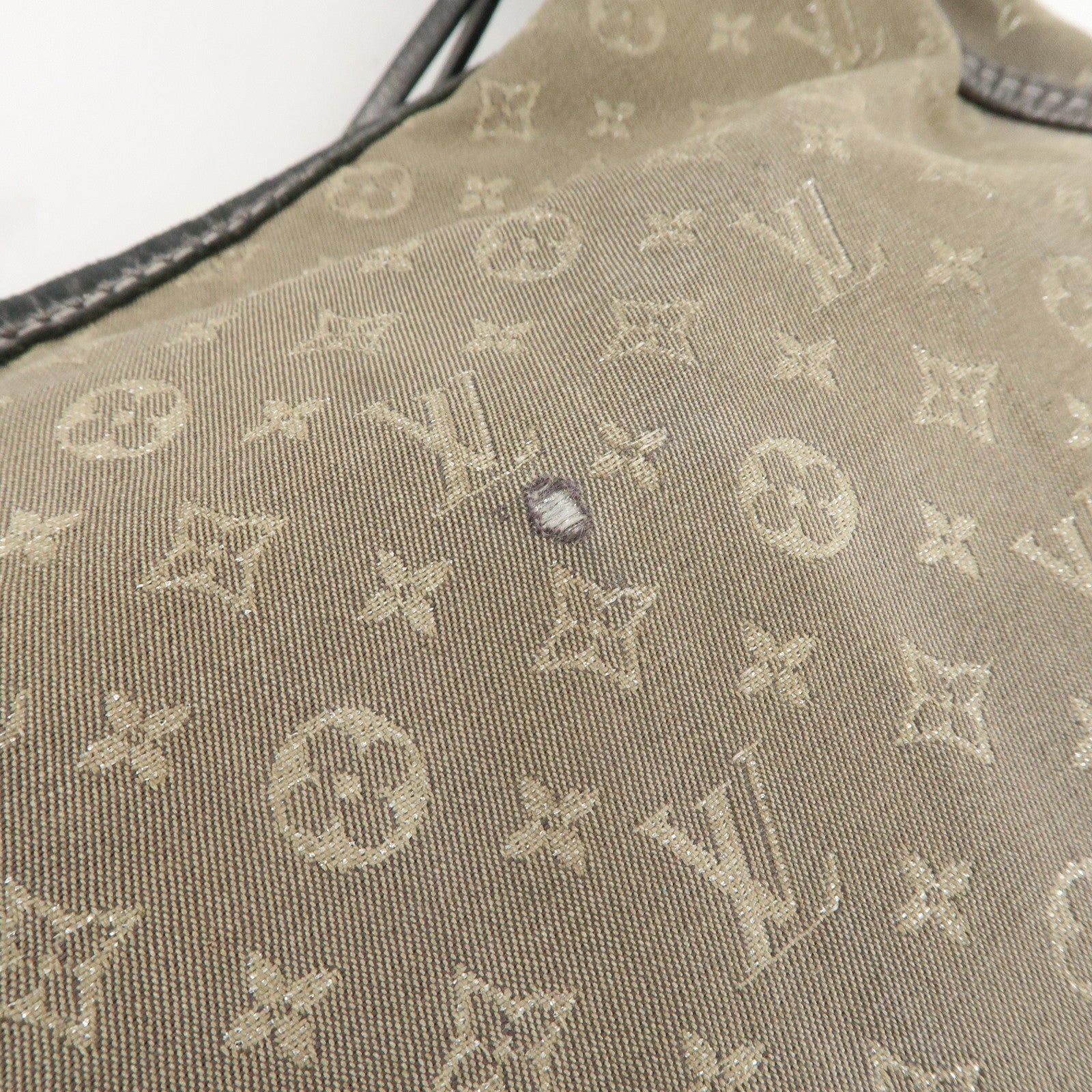 Louis Vuitton Monogram MiniLin Manon MM ShoulderBag Platine M95618