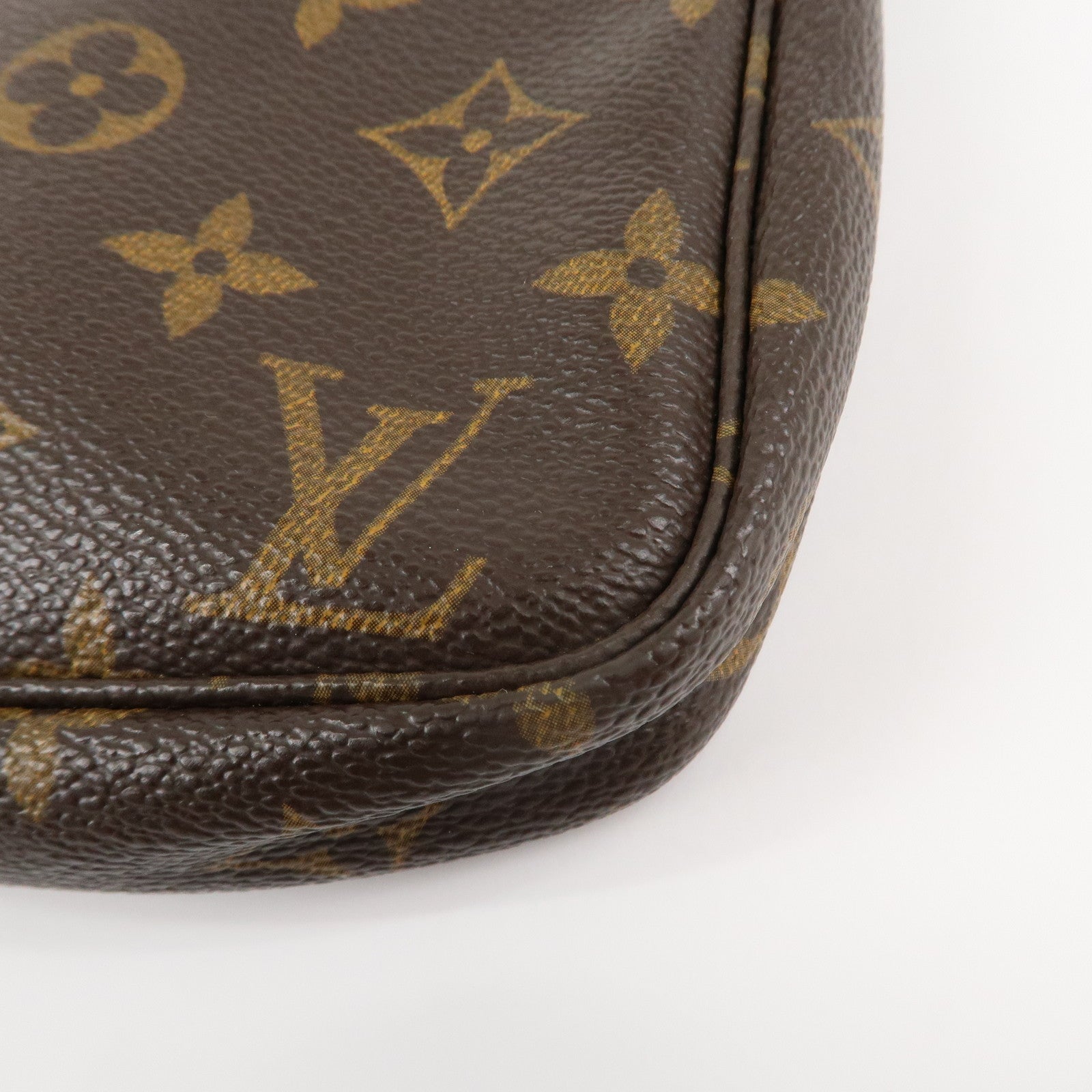 Louis Vuitton Monogram Pochette Accesoire Pouch Brown M51980 Used