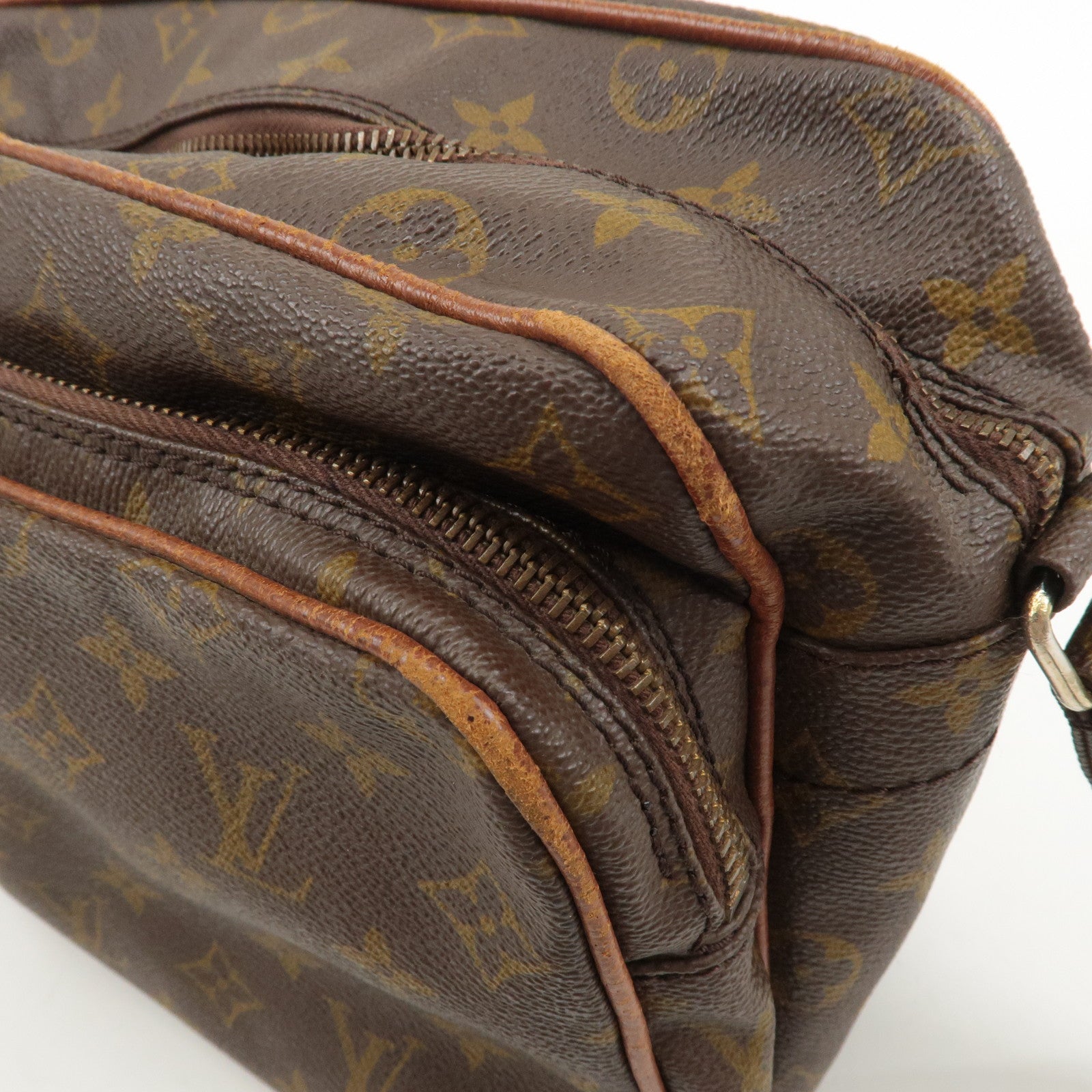 Louis Vuitton Monogram Nail Shoulder Bag Old Model Brown