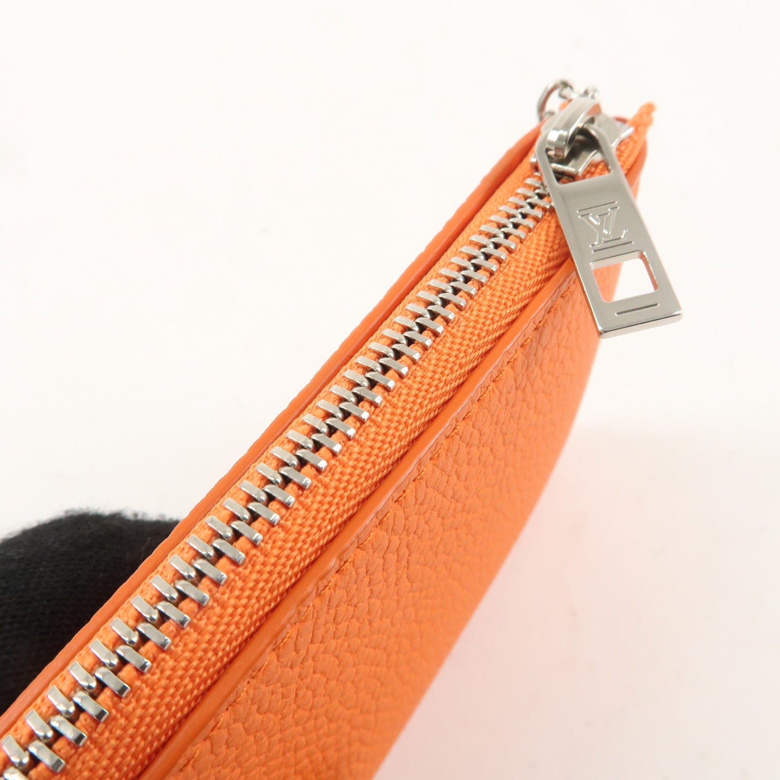 Louis Vuitton Aerogram Pochette Cles Coin Case Orange M81032