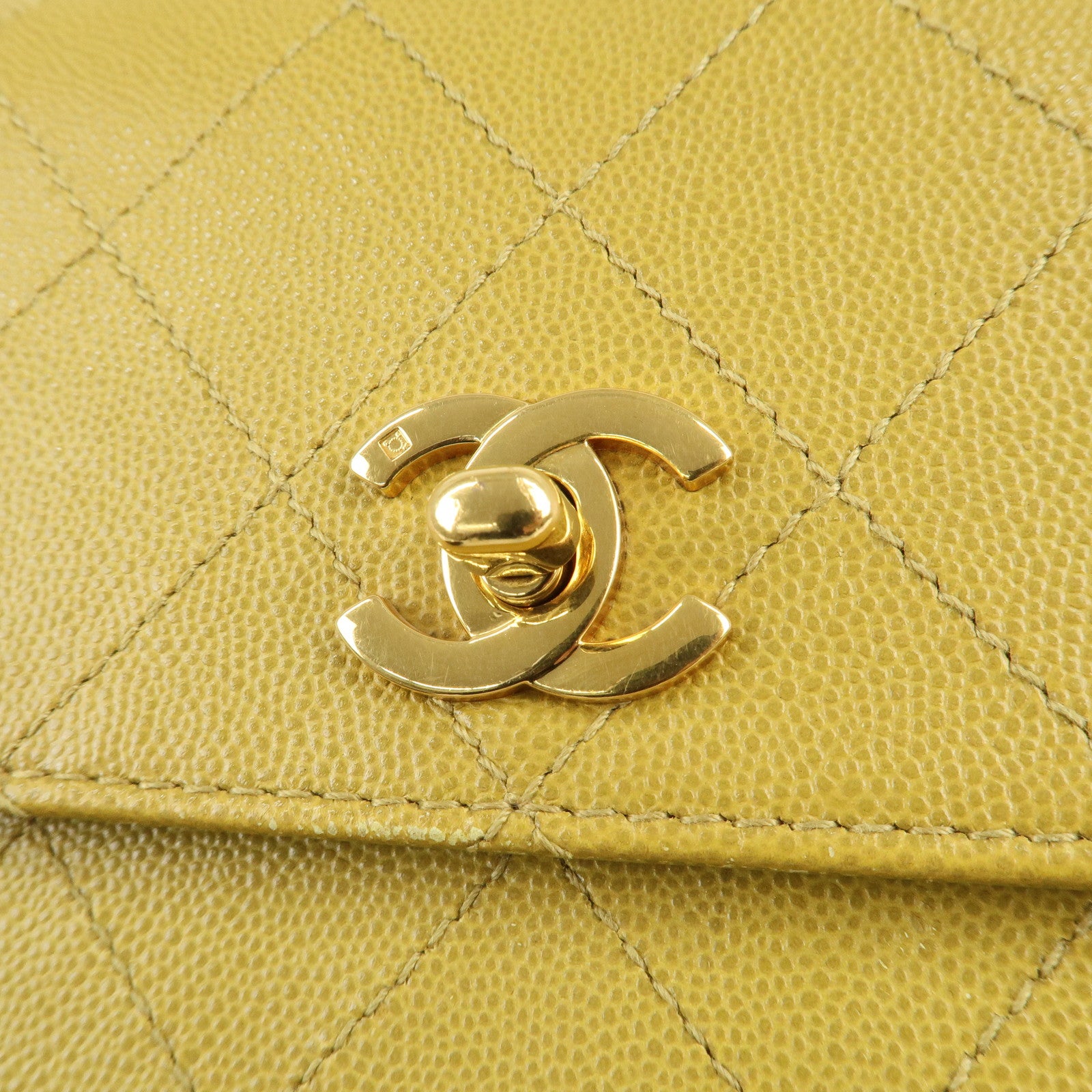 CHANEL Matelasse Caviar Skin Shoulder Bag Yellow