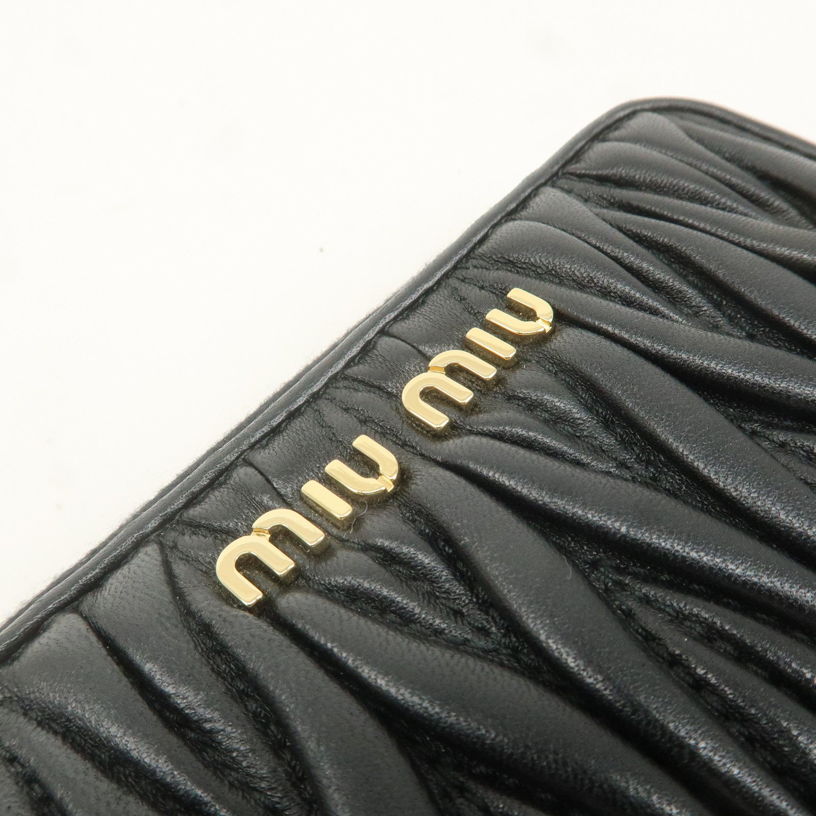 MIU MIU Matelasse Leather Coin Case Black 5PP026