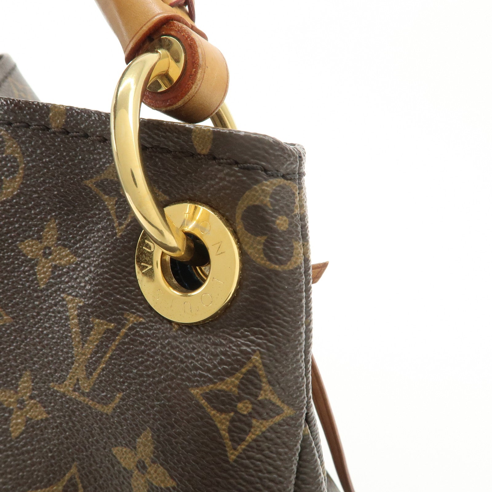 Louis Vuitton Monogram Artsy MM Shoulder Bag M40249