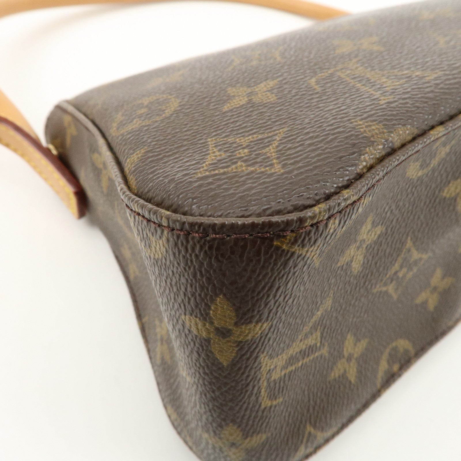 Louis Vuitton Monogram Mini Looping Shoulder Bag Hand Bag M51147 Used