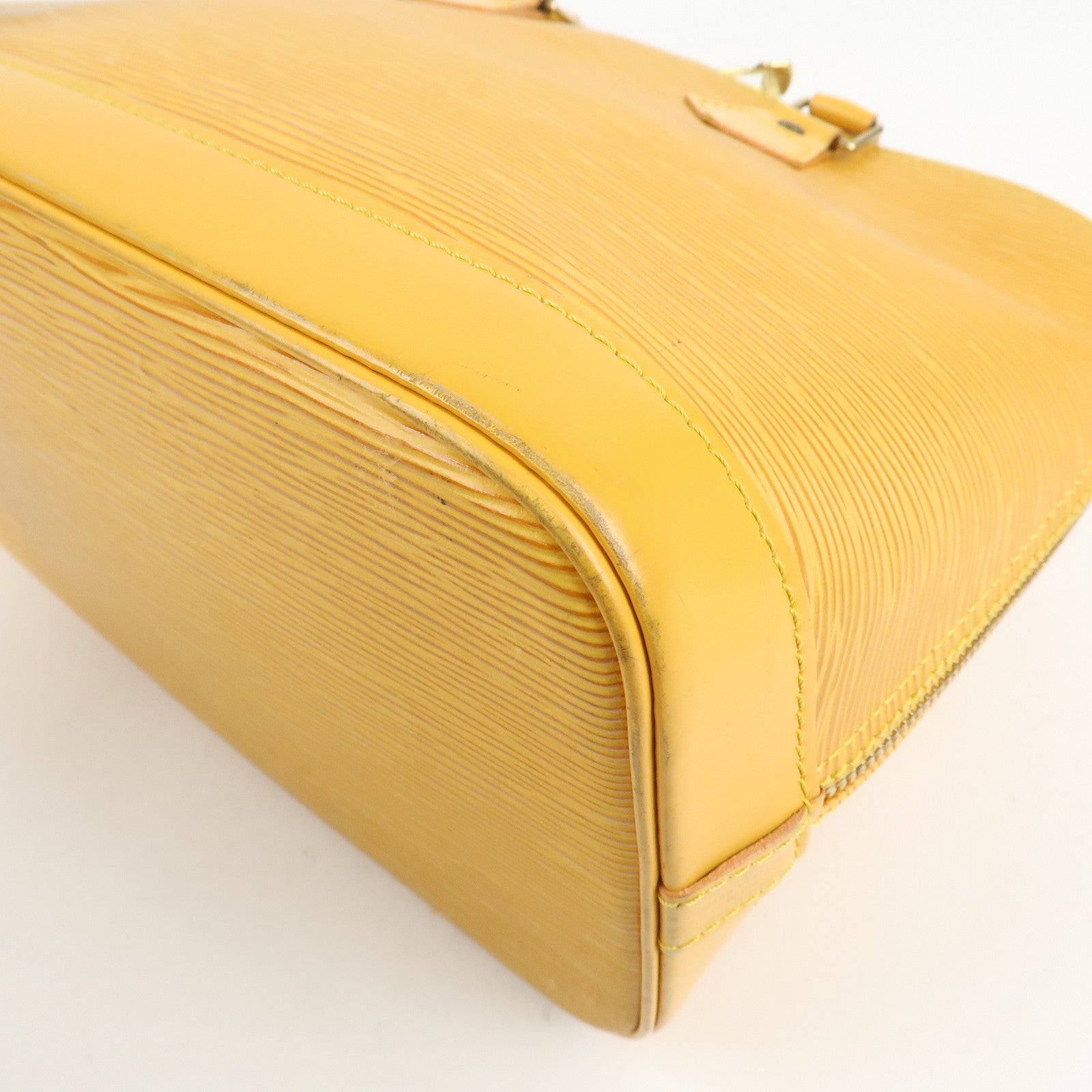 Louis Vuitton Epi Alma PM Hand Bag Tassili Yellow M52149