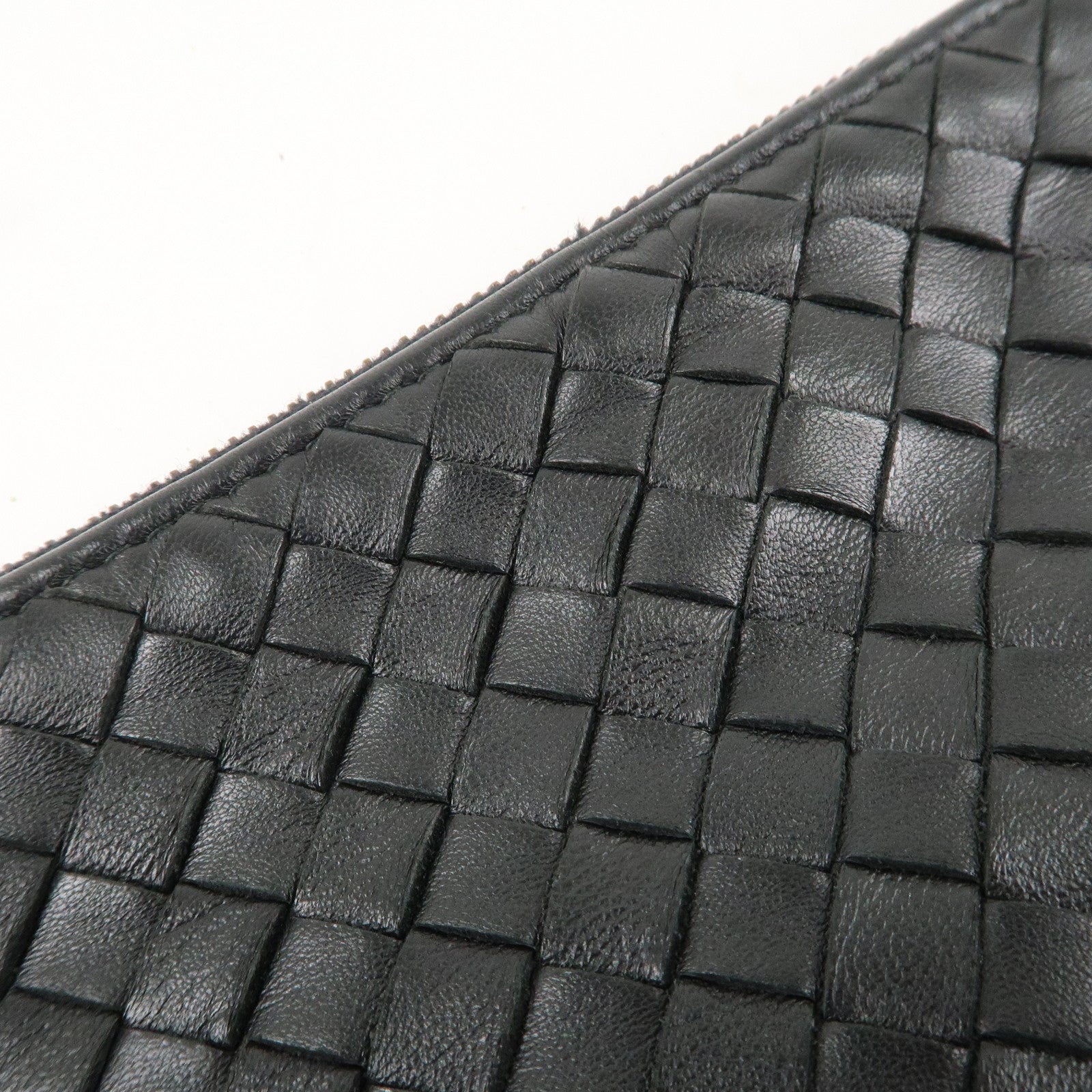 BOTTEGA VENETA Intrecciato Leather Clutch Bag Black 522250