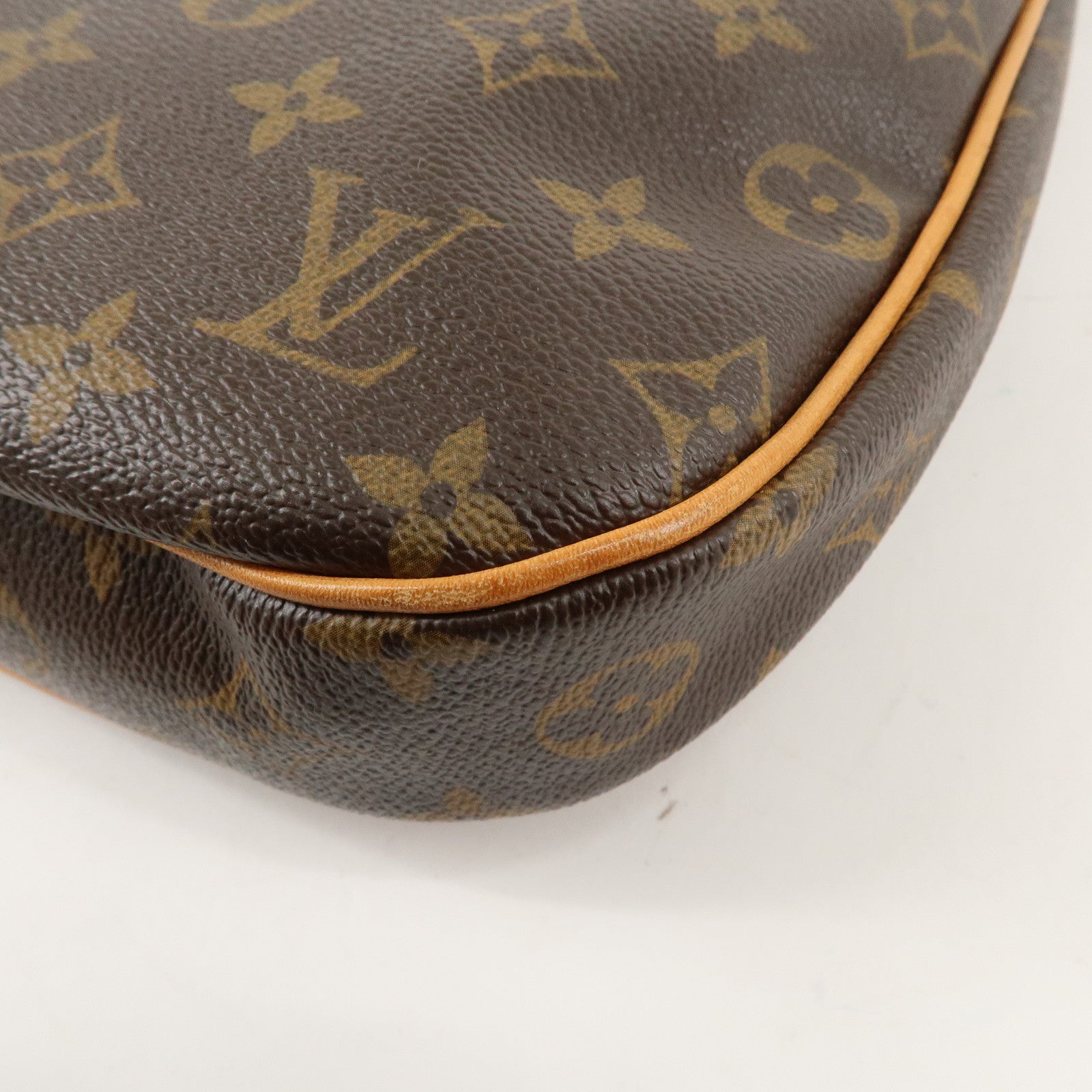 Louis Vuitton Monogram Odeon PM Shoulder Bag Brown M56390