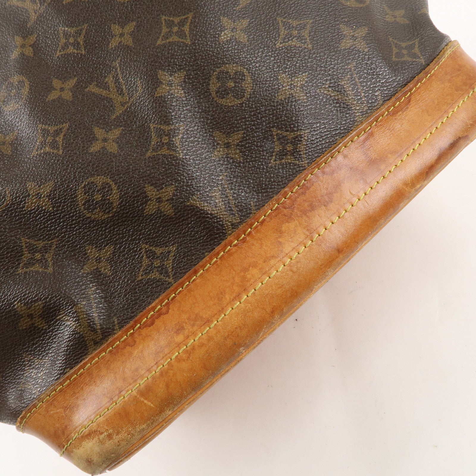 Louis Vuitton Monogram Noe Shoulder Bag Hand Bag Brown M42224