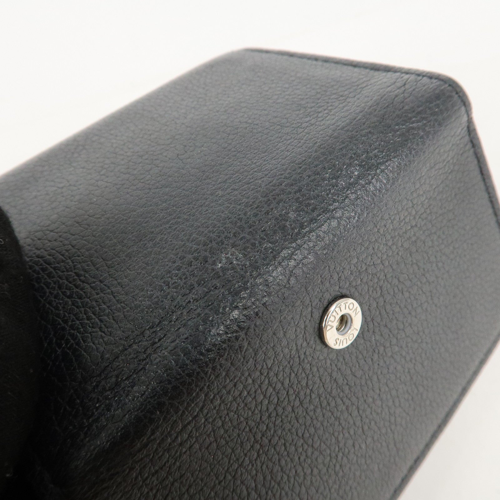 Louis Vuitton Lock Me Portefeuille Lock Mini Wallet Noir M63921