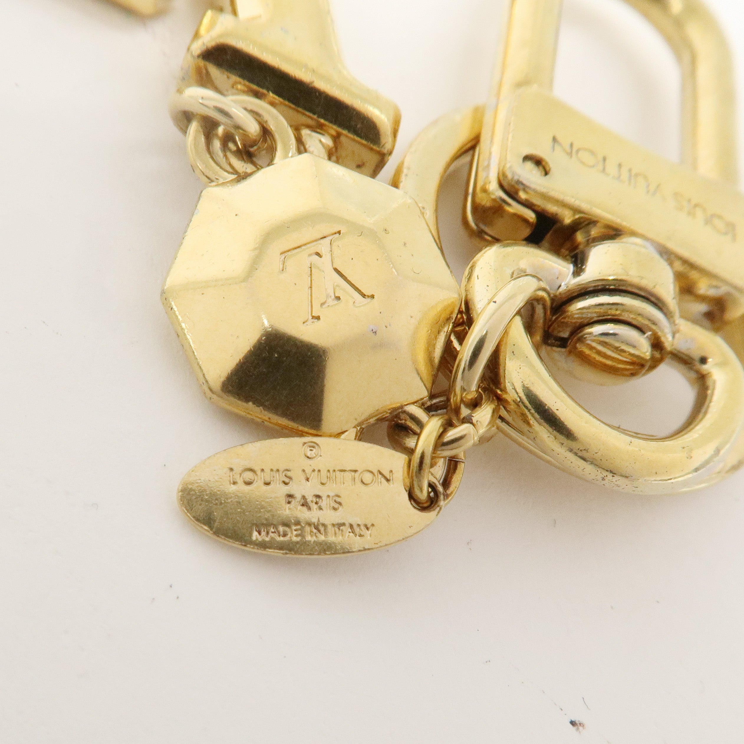 Louis Vuitton Porte Cles LV Facettes Bag Charm Gold M65216