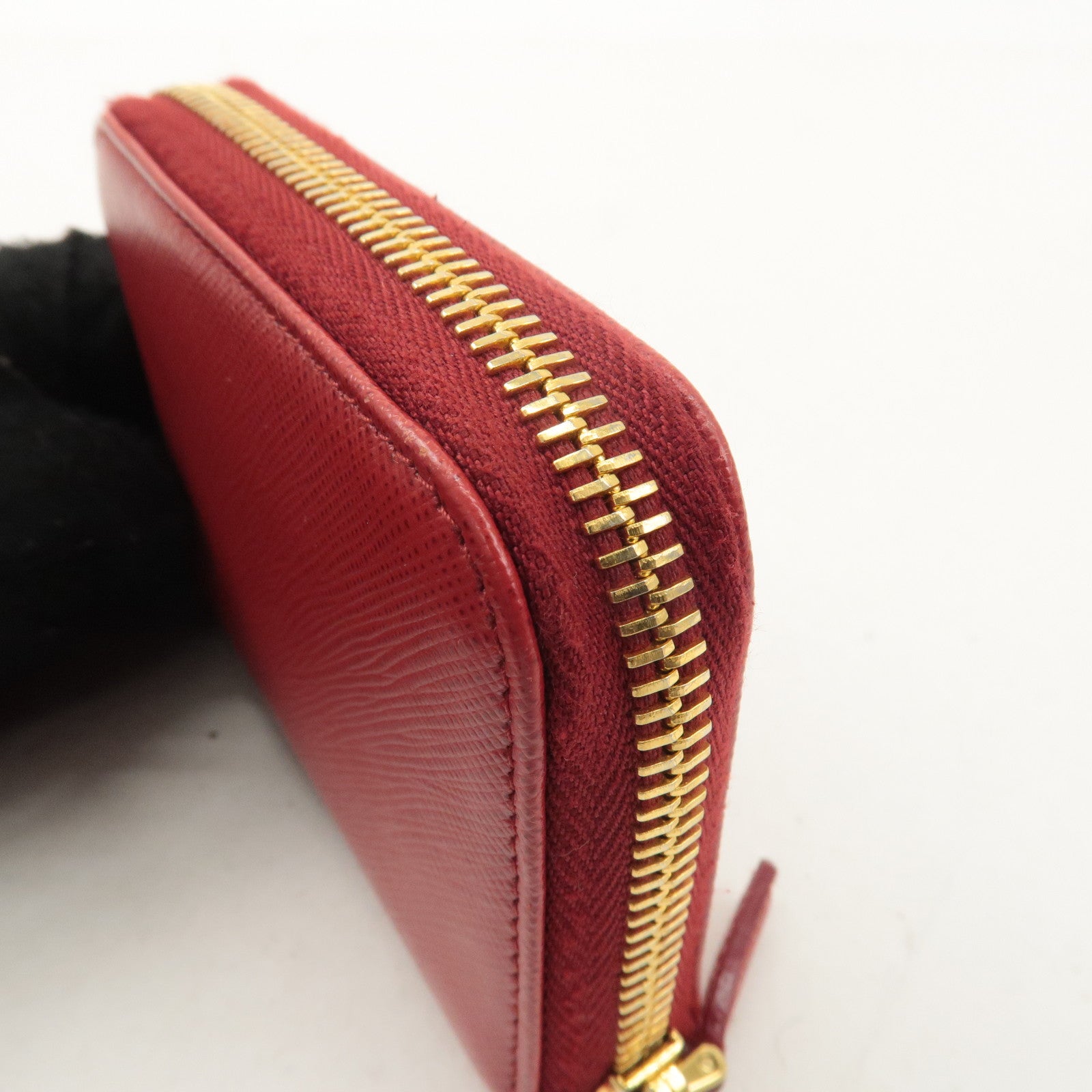 PRADA Saffiano Leather Round Zipper Coin Case Red